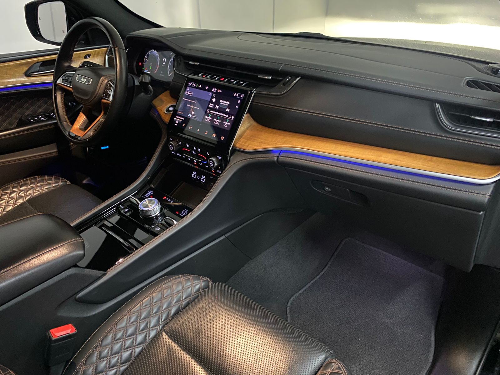 Jeep Grand Cherokee Summit L 2021 Vidrios Blindados