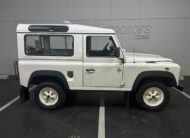 Land Rover Defender 90 1992