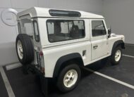 Land Rover Defender 90 1992