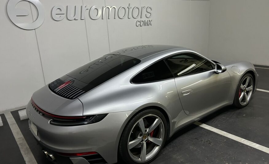 Porsche Carrera 4S 2020