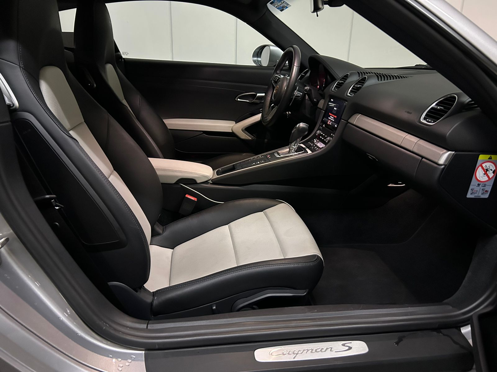 Porsche 718 Cayman S 2019