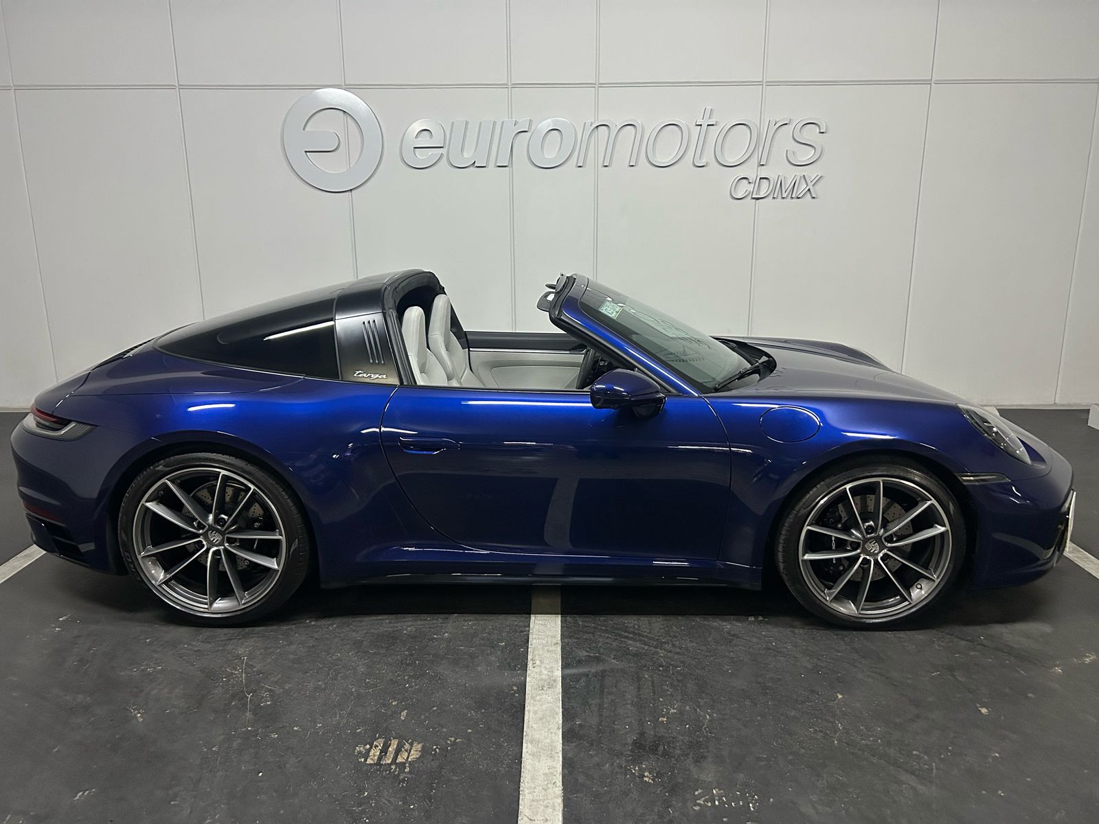 Porsche Targa 4S 2021