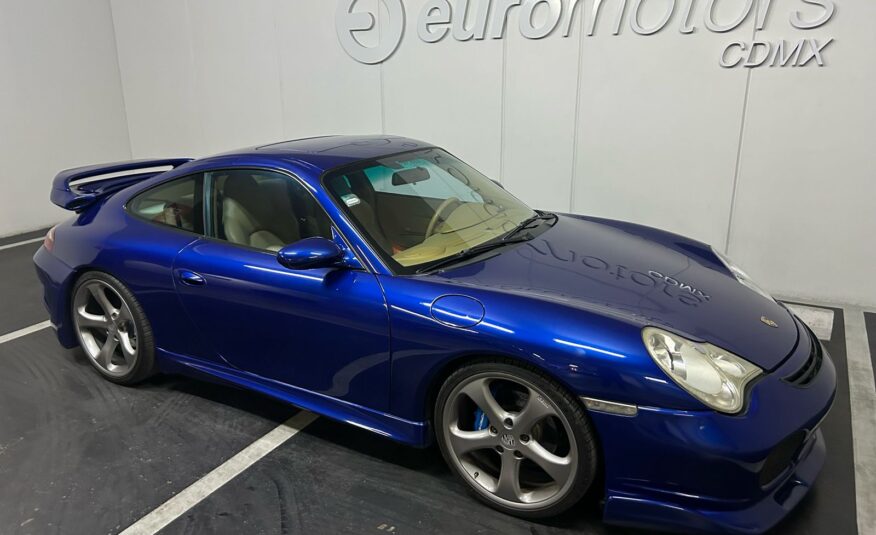 Porsche 911 Carrera 2 2002