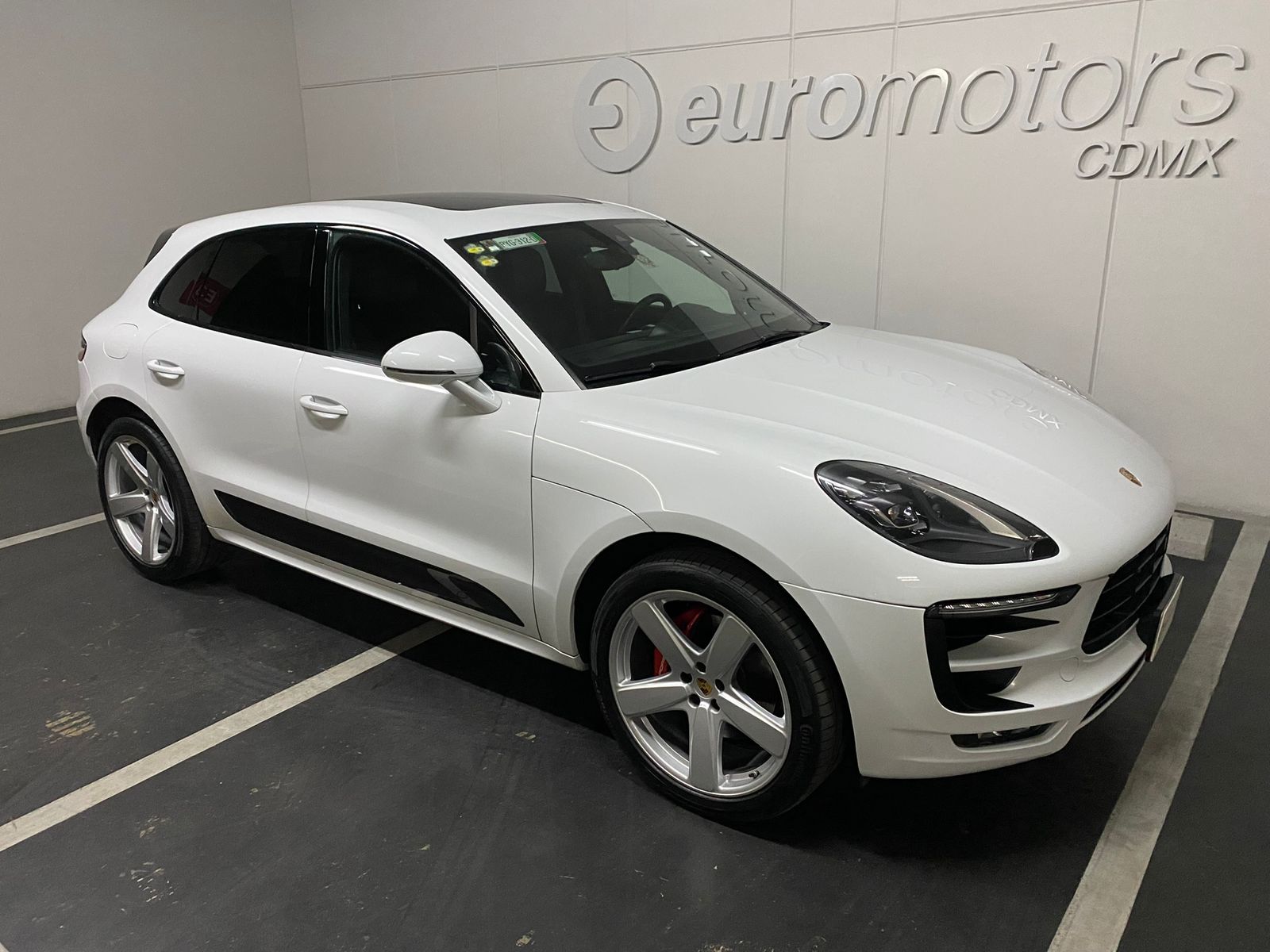 Porsche Macan GTS 2018