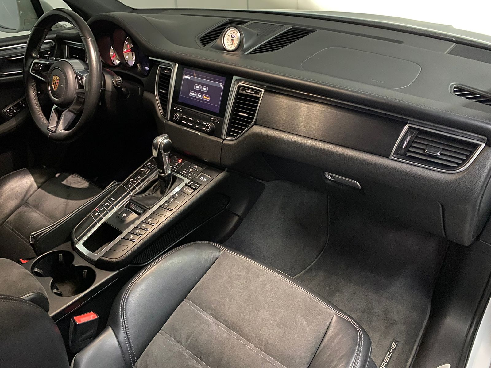 Porsche Macan GTS 2018