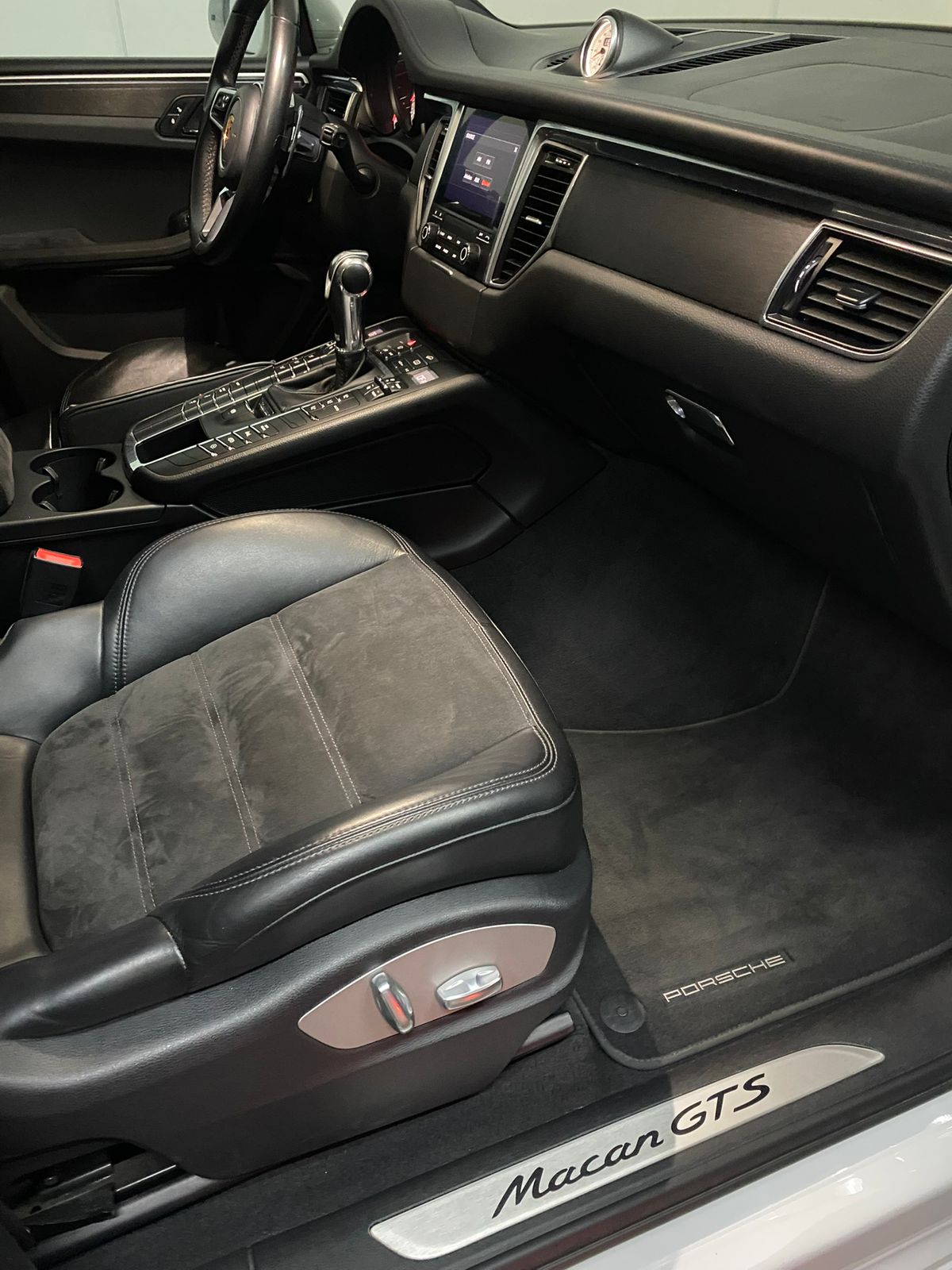 Porsche Macan GTS 2018