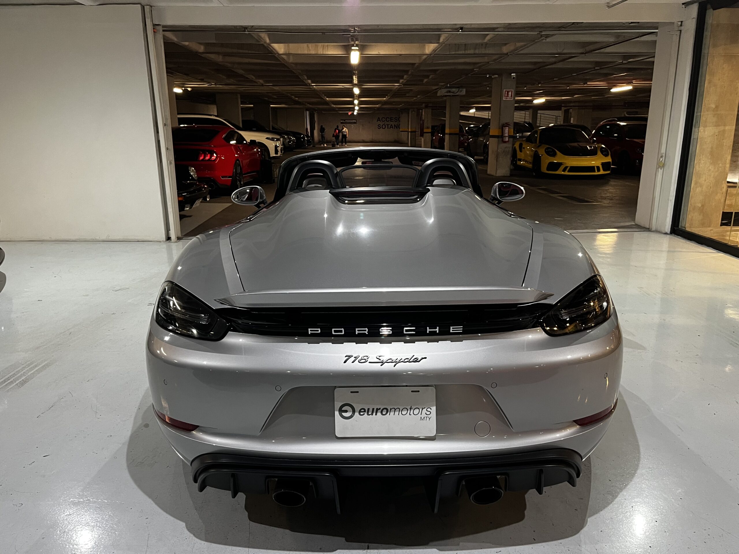 Porsche 718 Spyder 2023