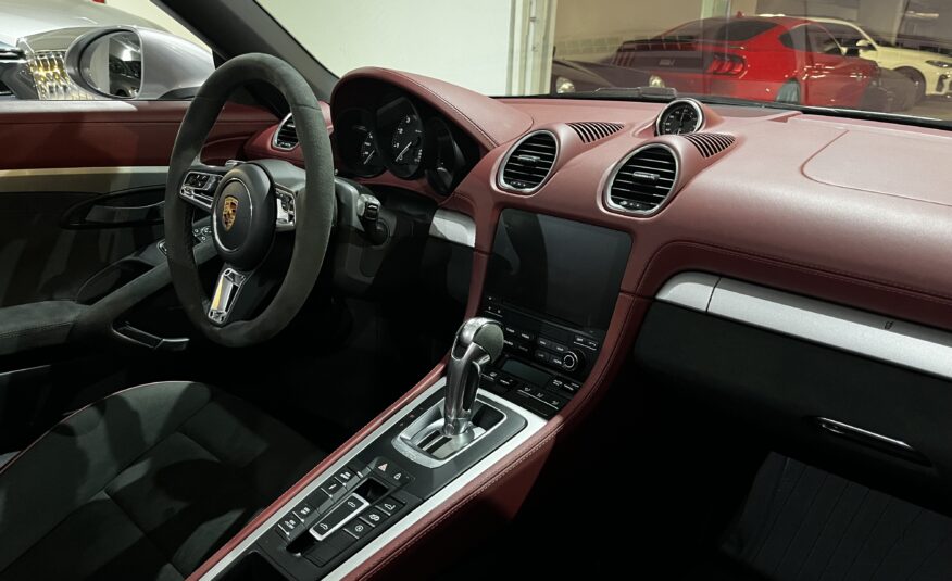 Porsche 718 Spyder 2023