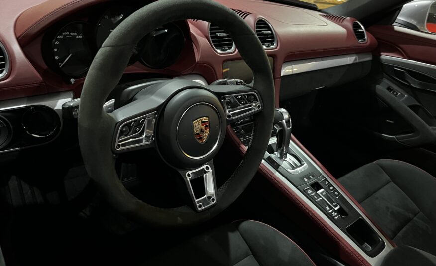 Porsche 718 Spyder 2023