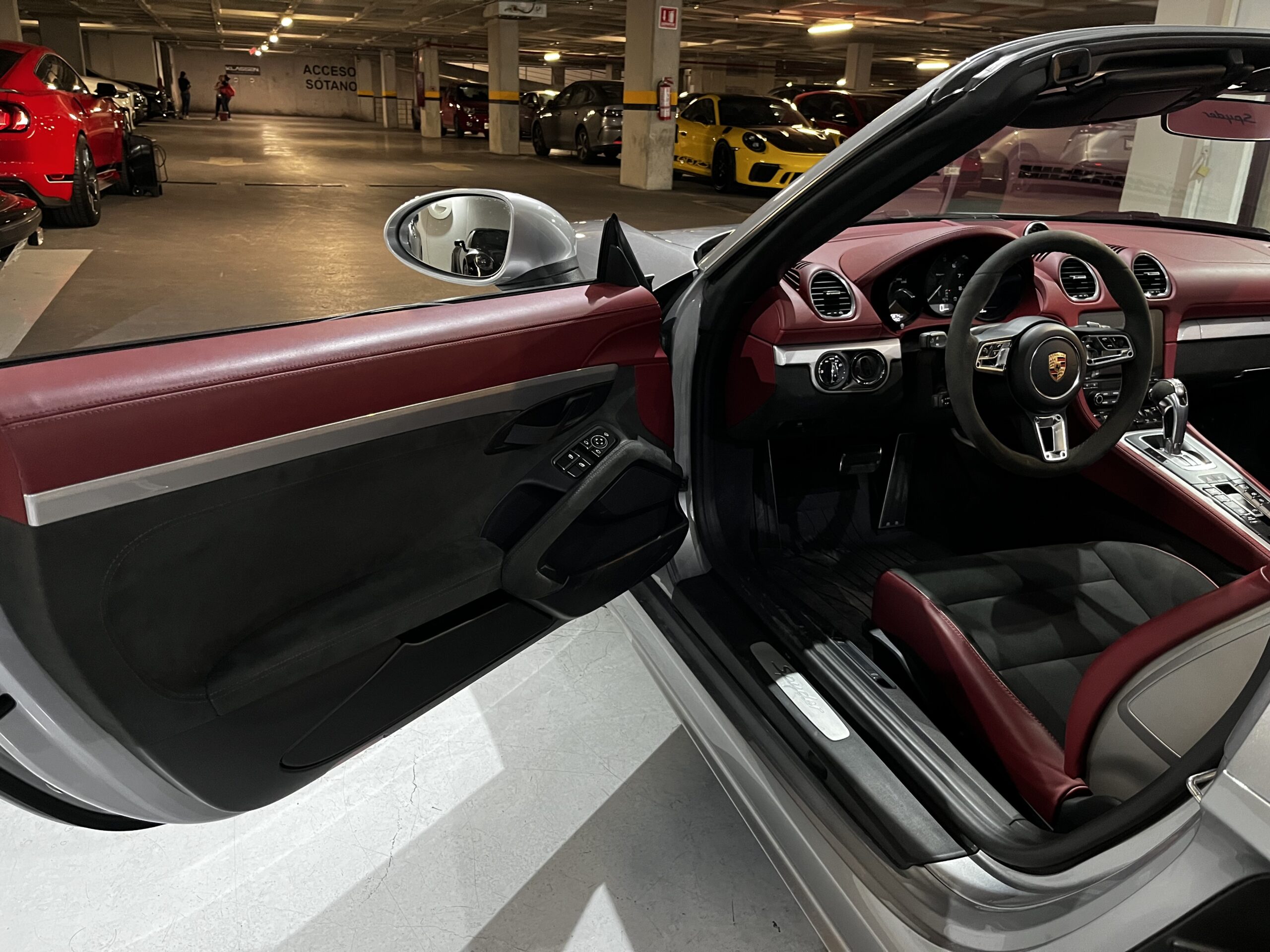Porsche 718 Spyder 2023