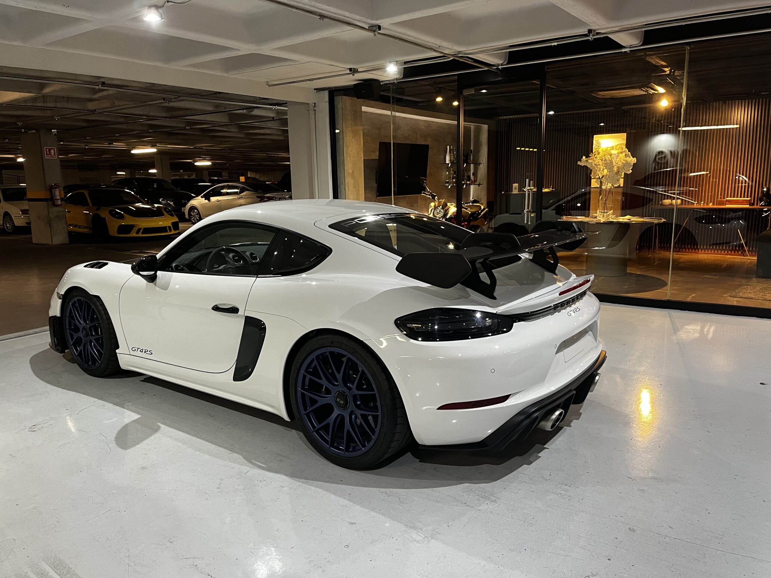 Porsche Cayman GT4 RS 2025