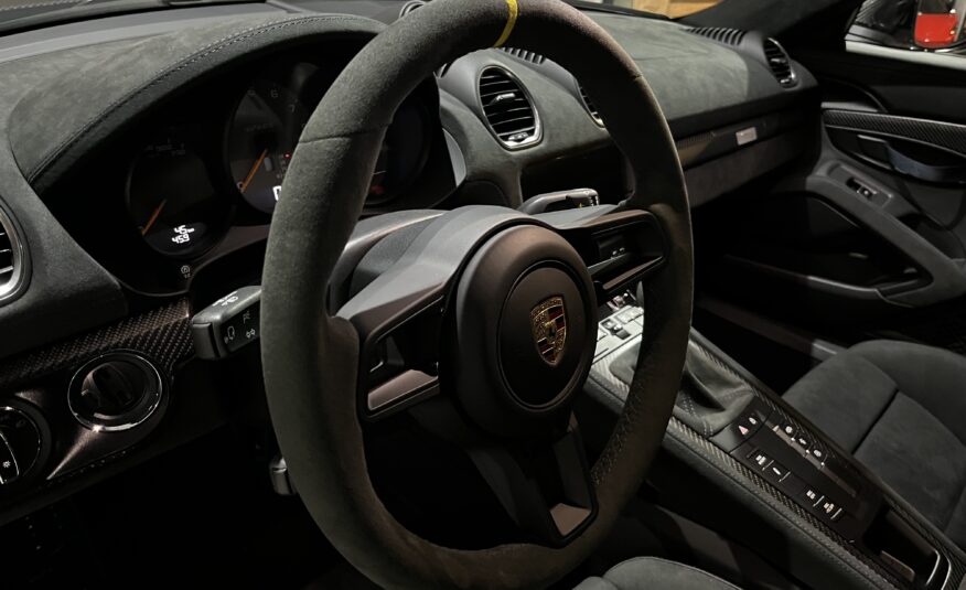 Porsche Cayman GT4 RS 2025