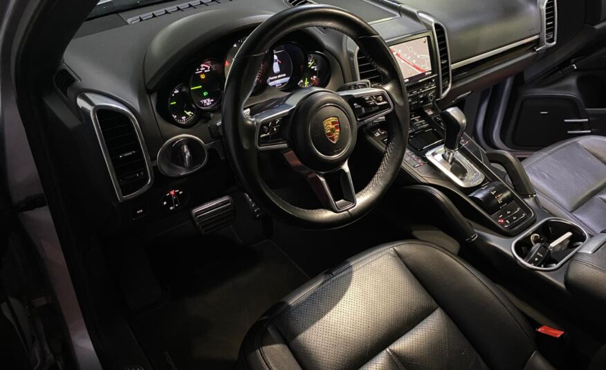 Porsche Cayenne SE Hybrid 2015