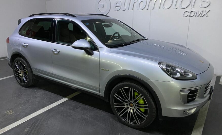 Porsche Cayenne SE Hybrid 2015