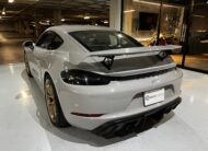 Porsche 718 Cayman GT4 2020