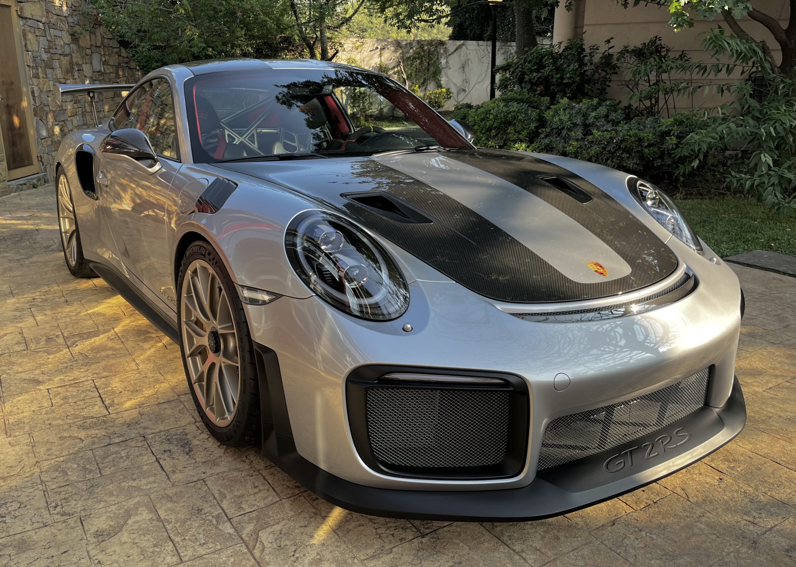 Porsche 911 GT2 RS 2019