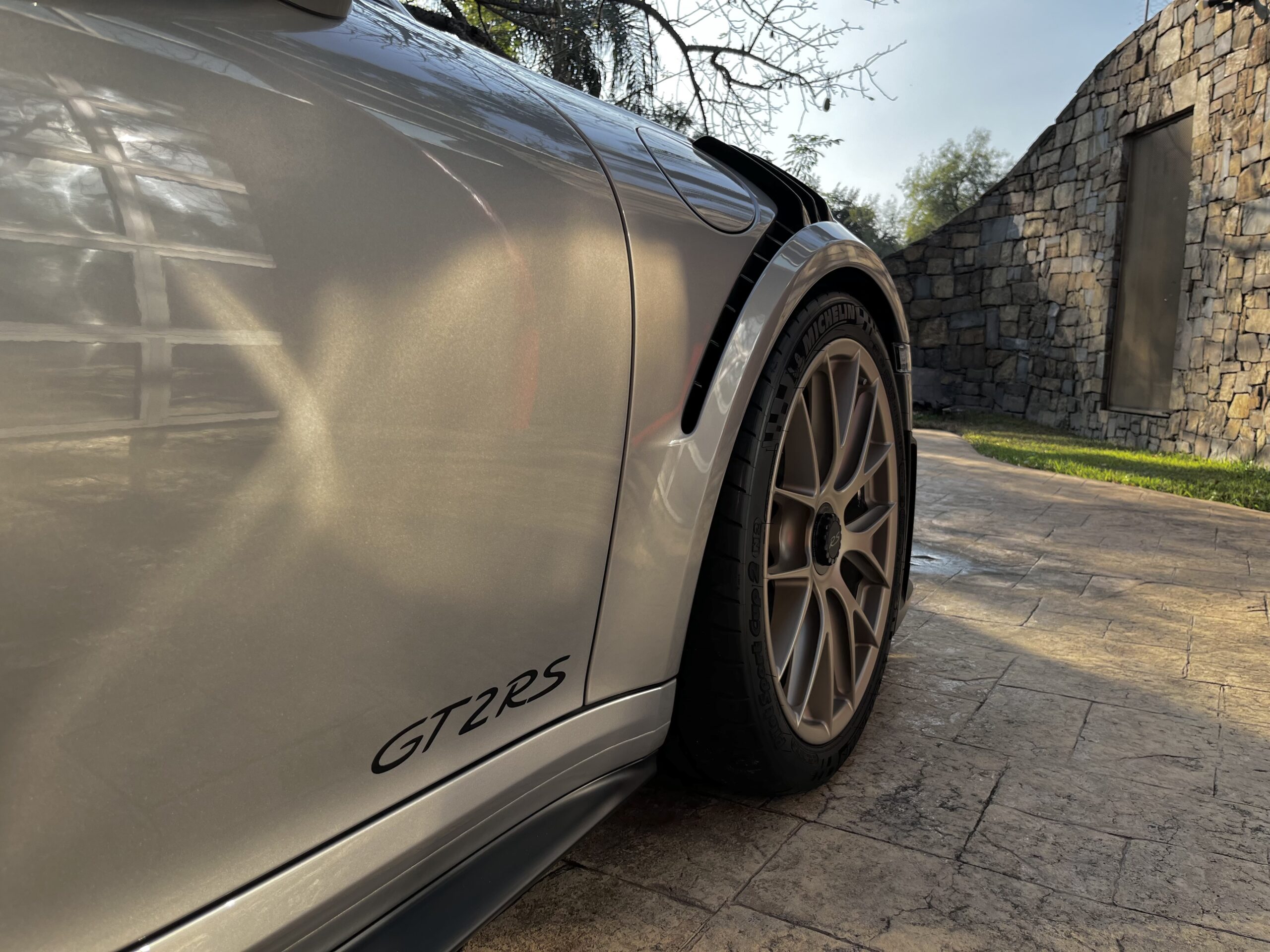 Porsche 911 GT2 RS 2019