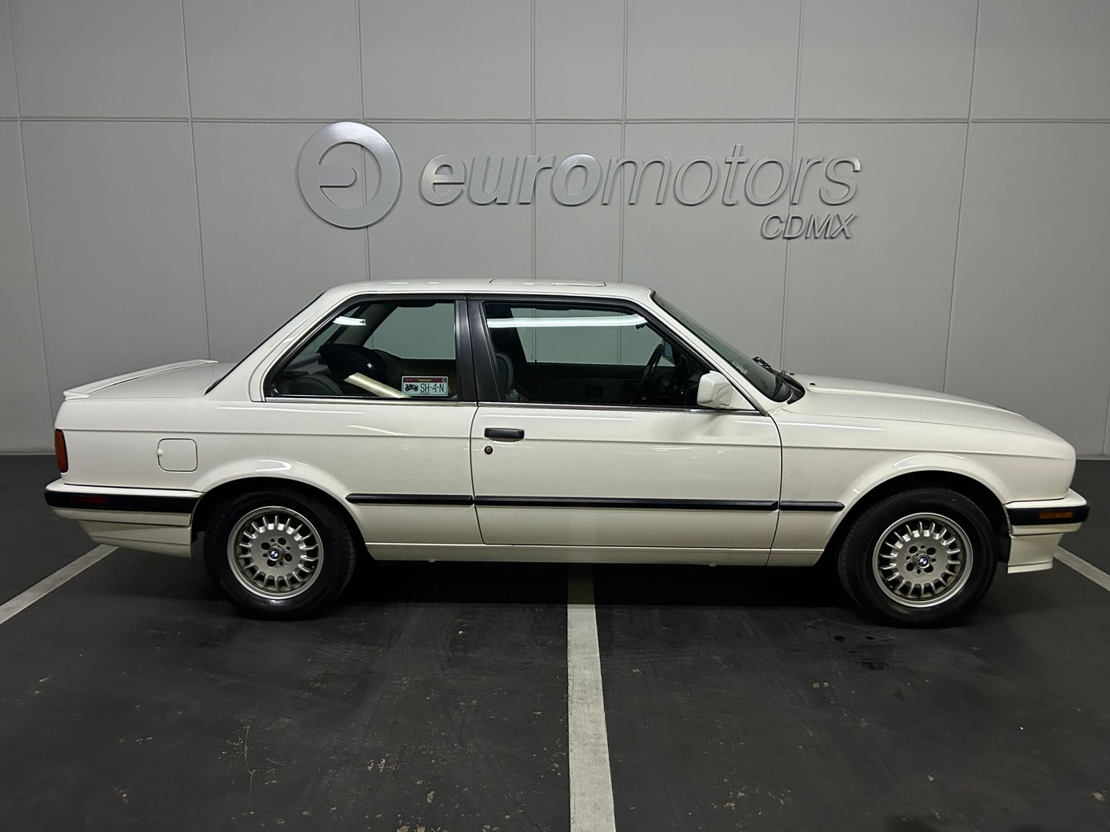 BMW 325i 1991