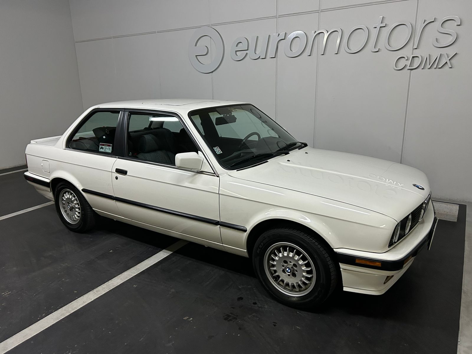 BMW 325i 1991