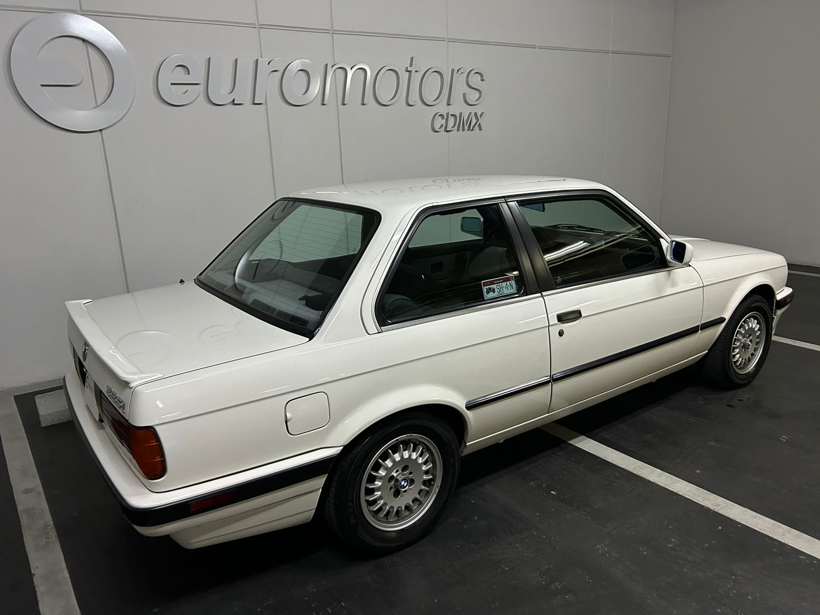 BMW 325i 1991