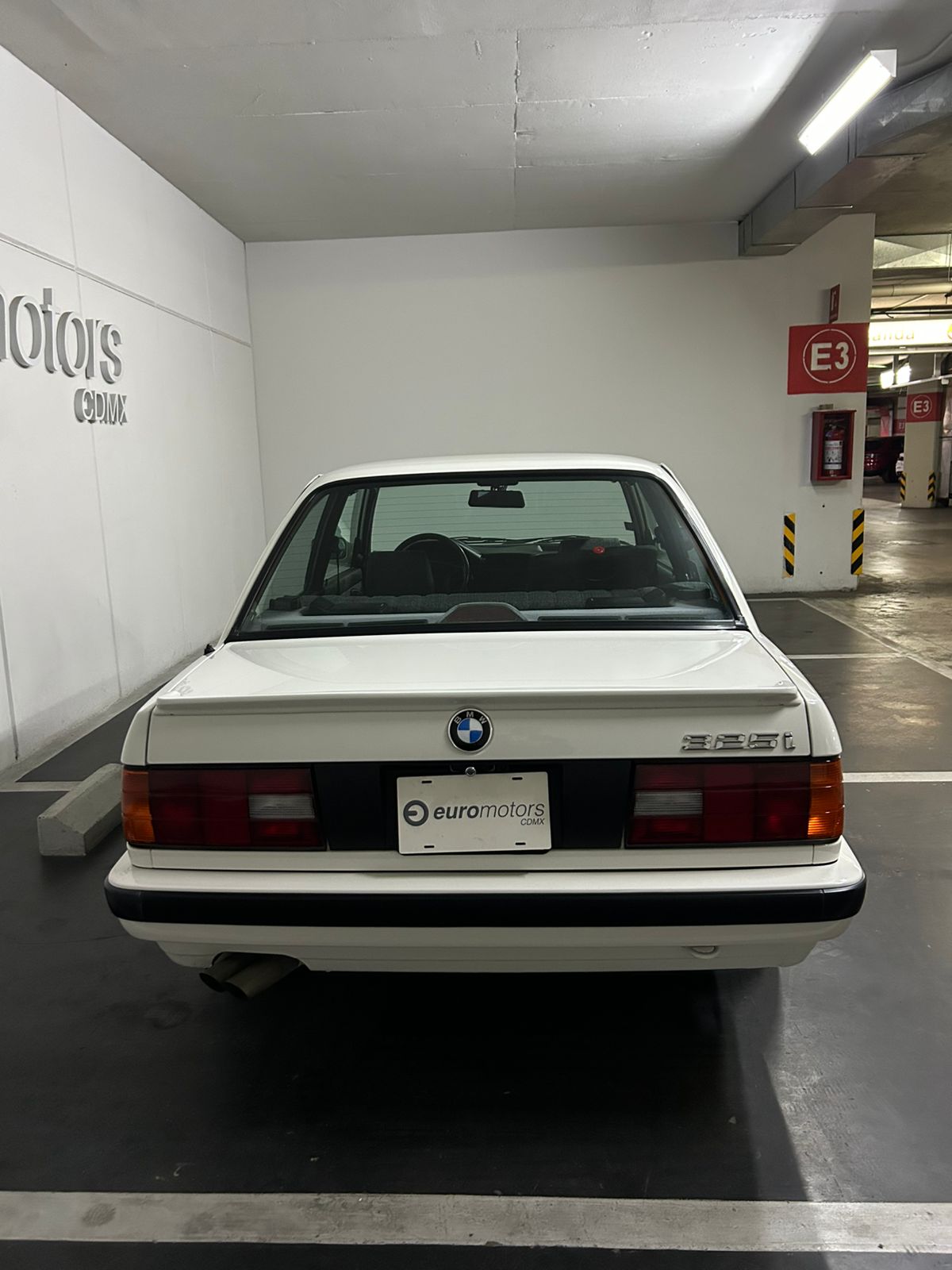 BMW 325i 1991