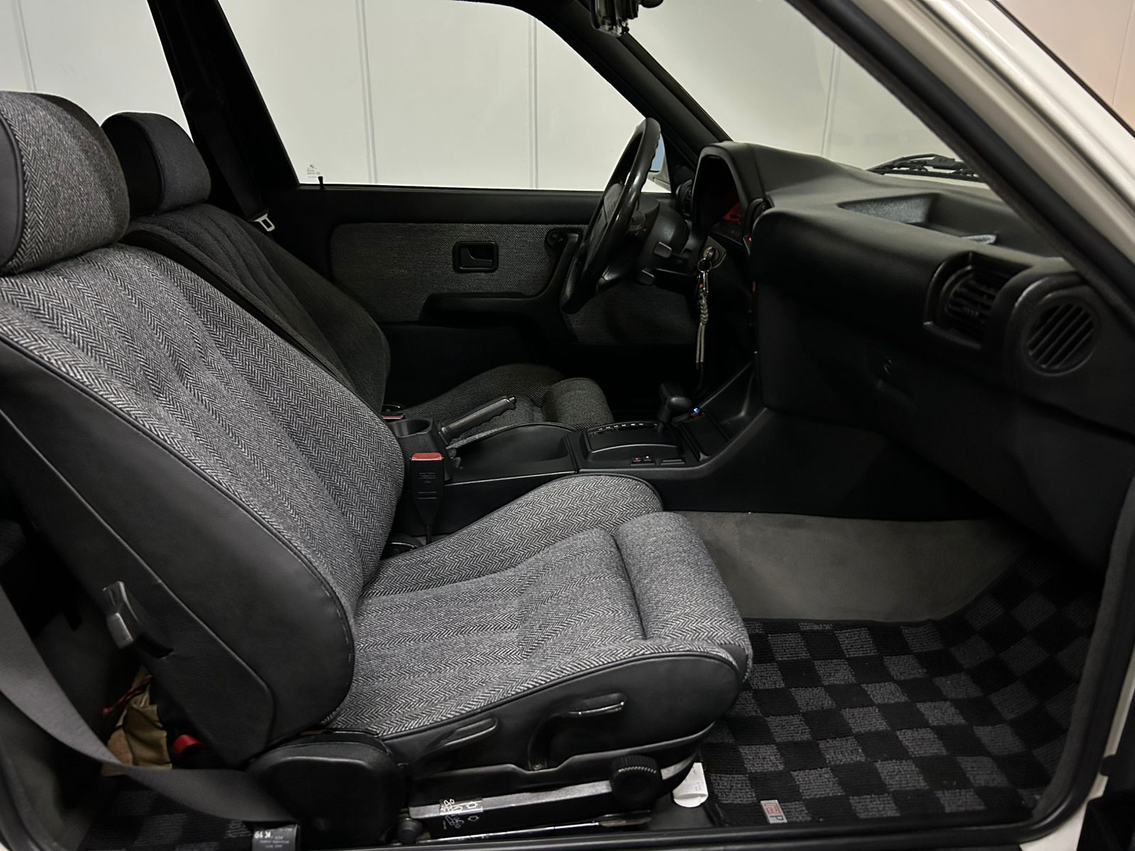BMW 325i 1991