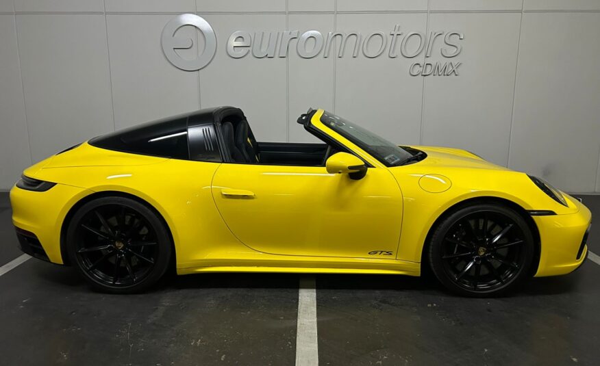 Porsche 911 Targa GTS 2022