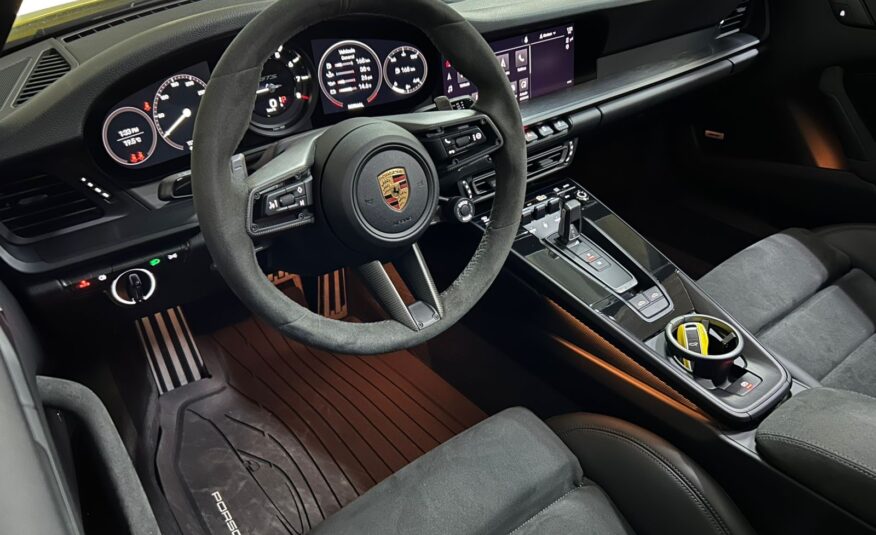 Porsche 911 Targa GTS 2022