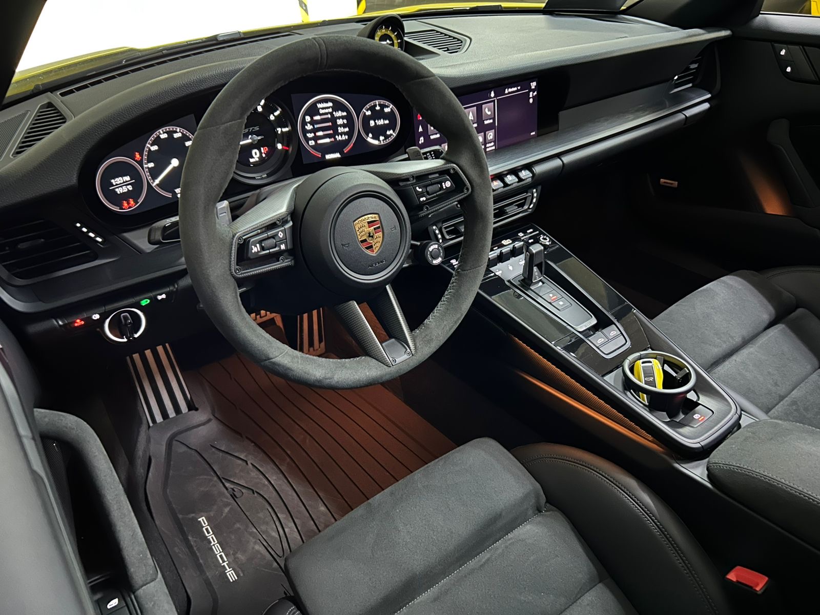 Porsche 911 Targa GTS 2022