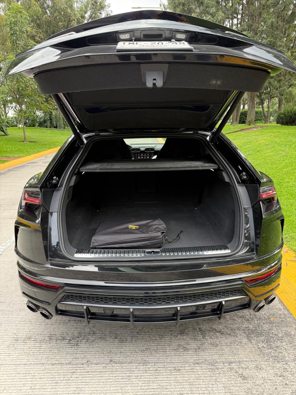 Lamborghini Urus 2019