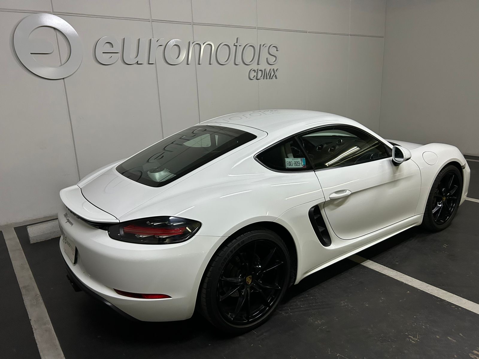 Porsche 718 Cayman 2017