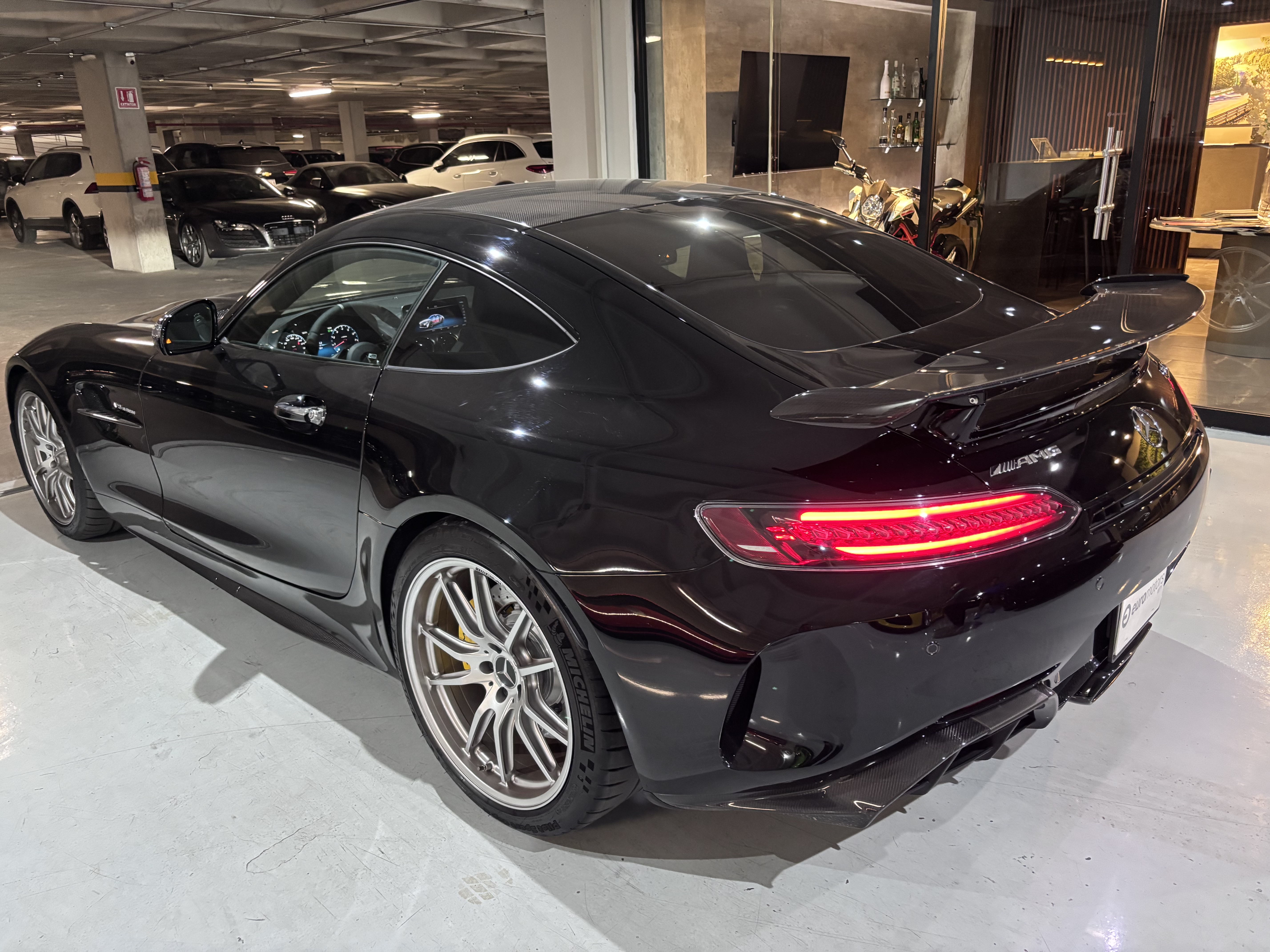 Mercedes AMG GTR 2021