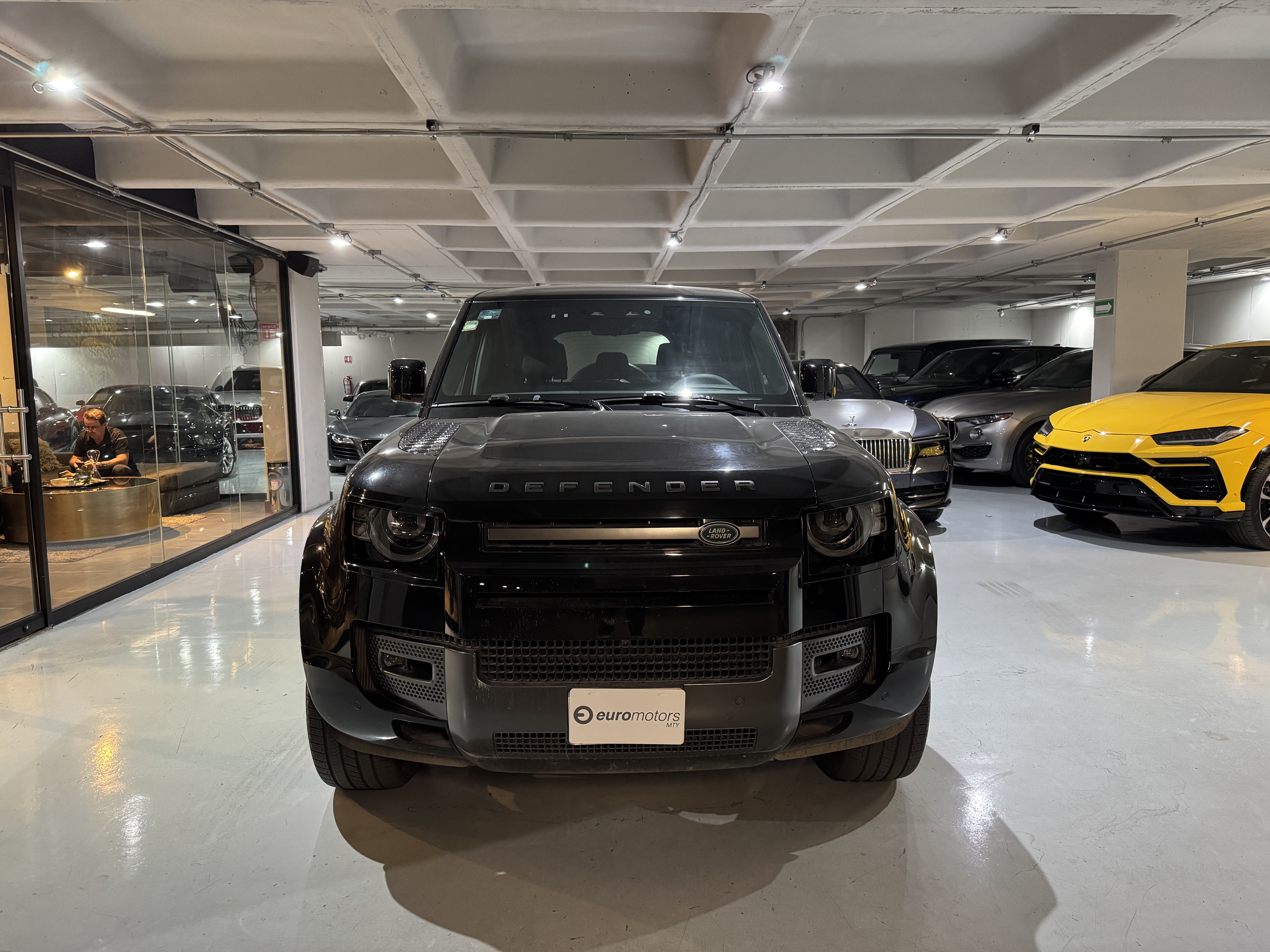 Land Rover Defender 110 V8 2022