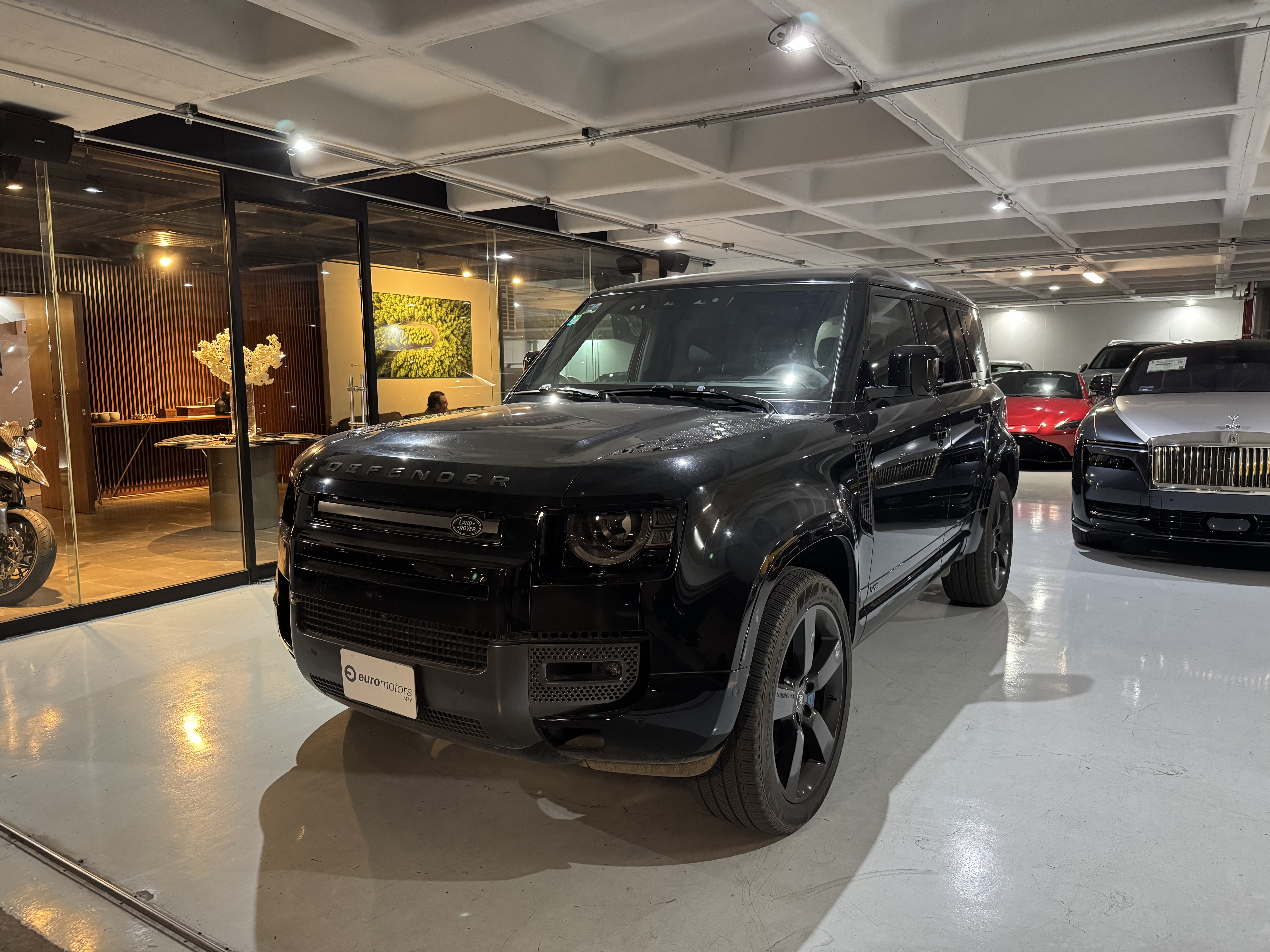 Land Rover Defender 110 V8 2022