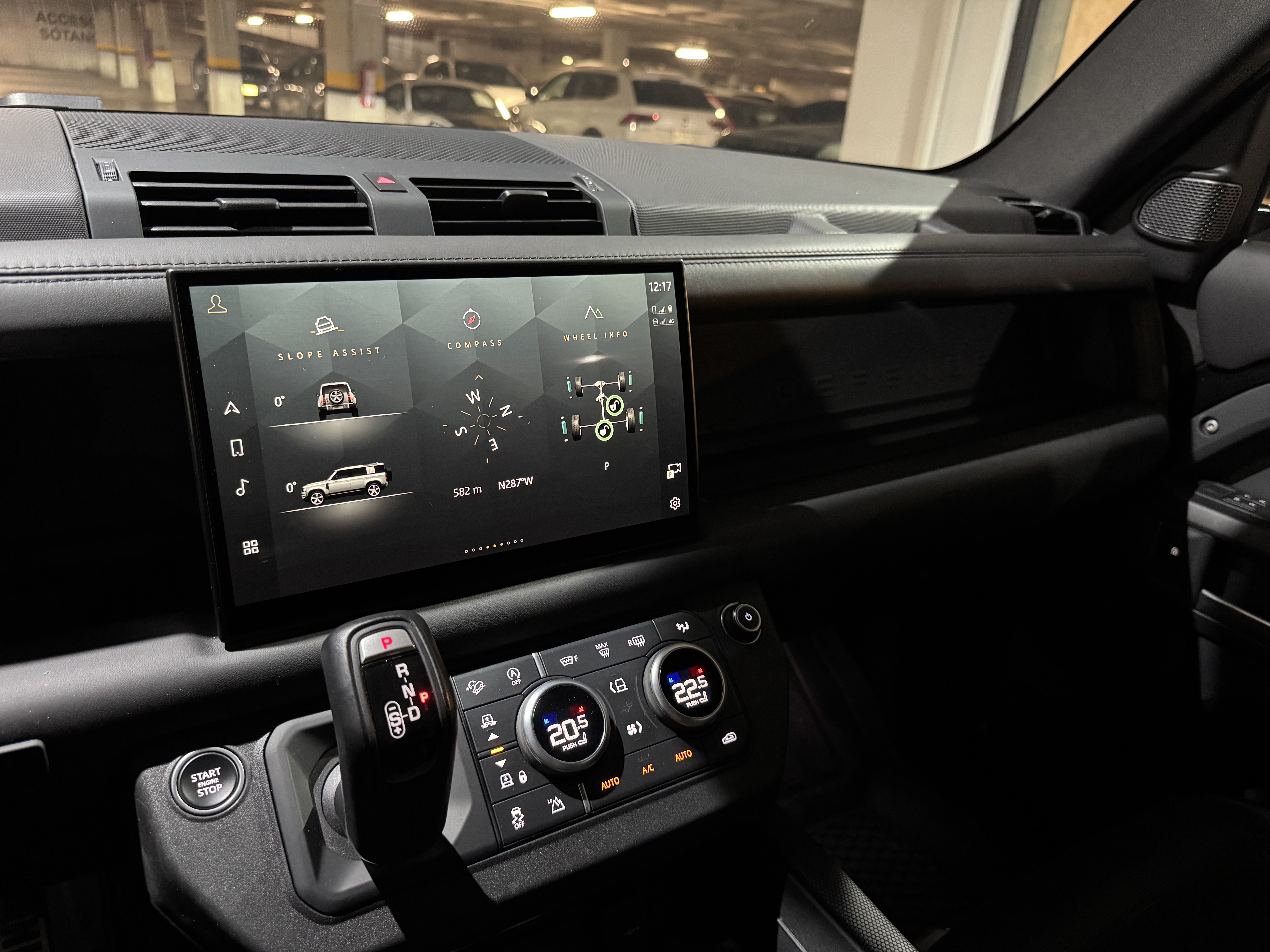 Land Rover Defender 110 V8 2022