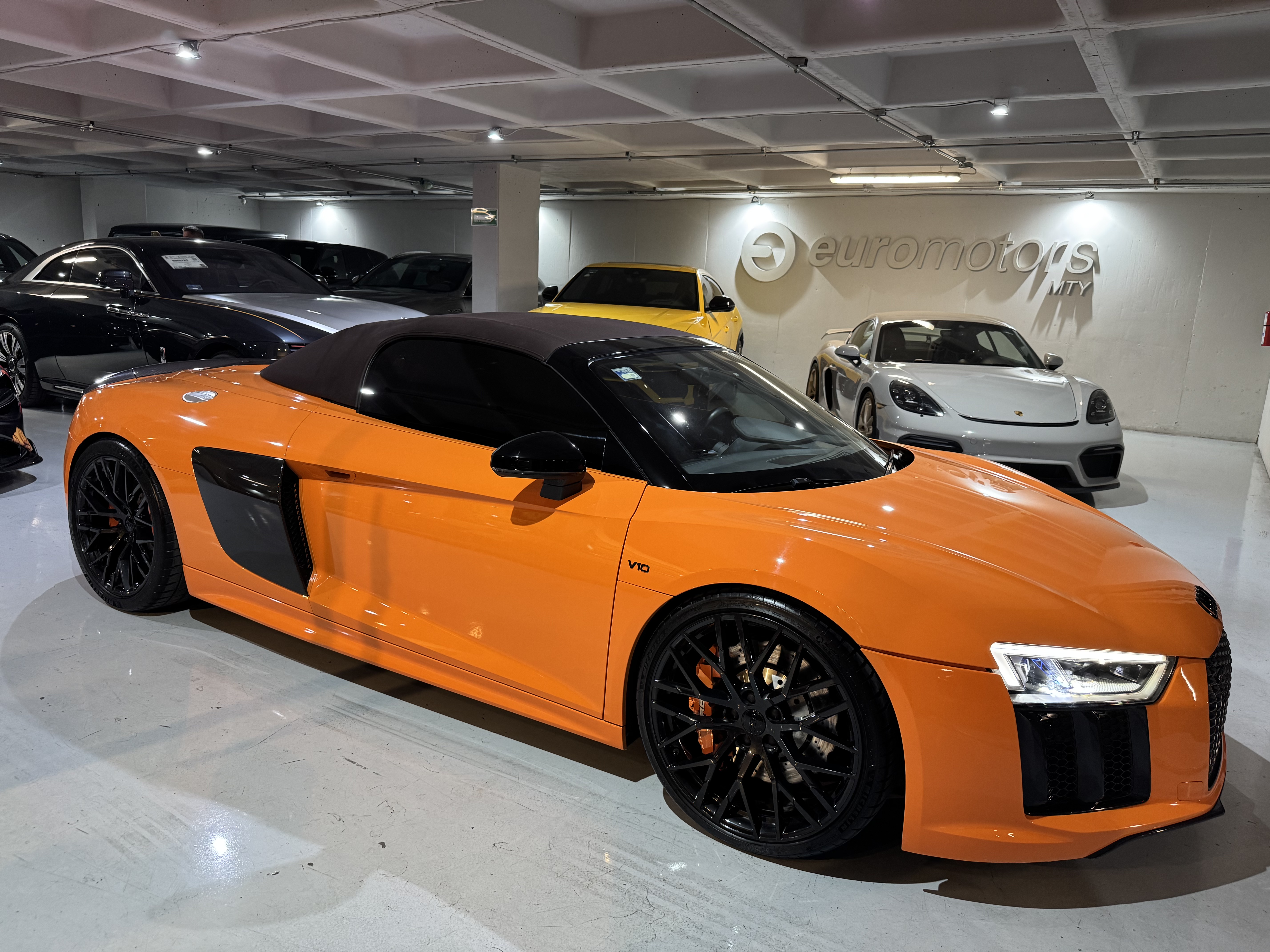 Audi R8 V10 Plus Spyder