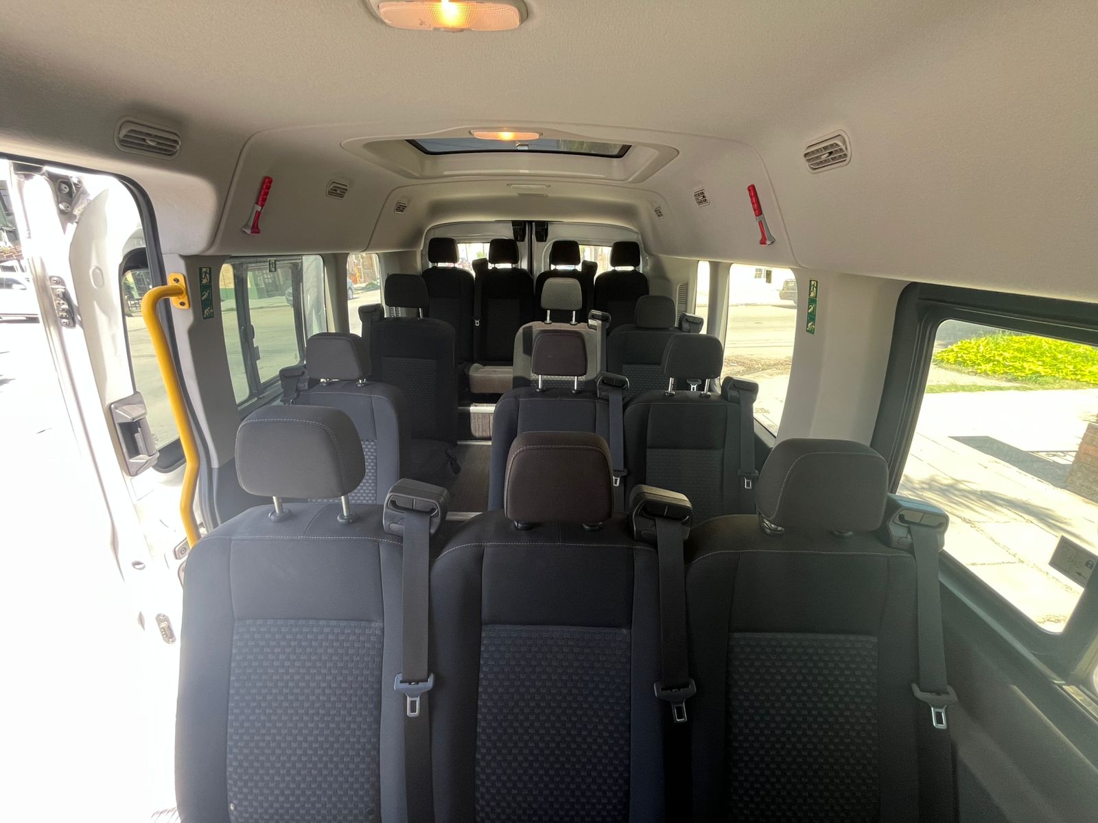 Ford Transit 2020 16 pasajeros