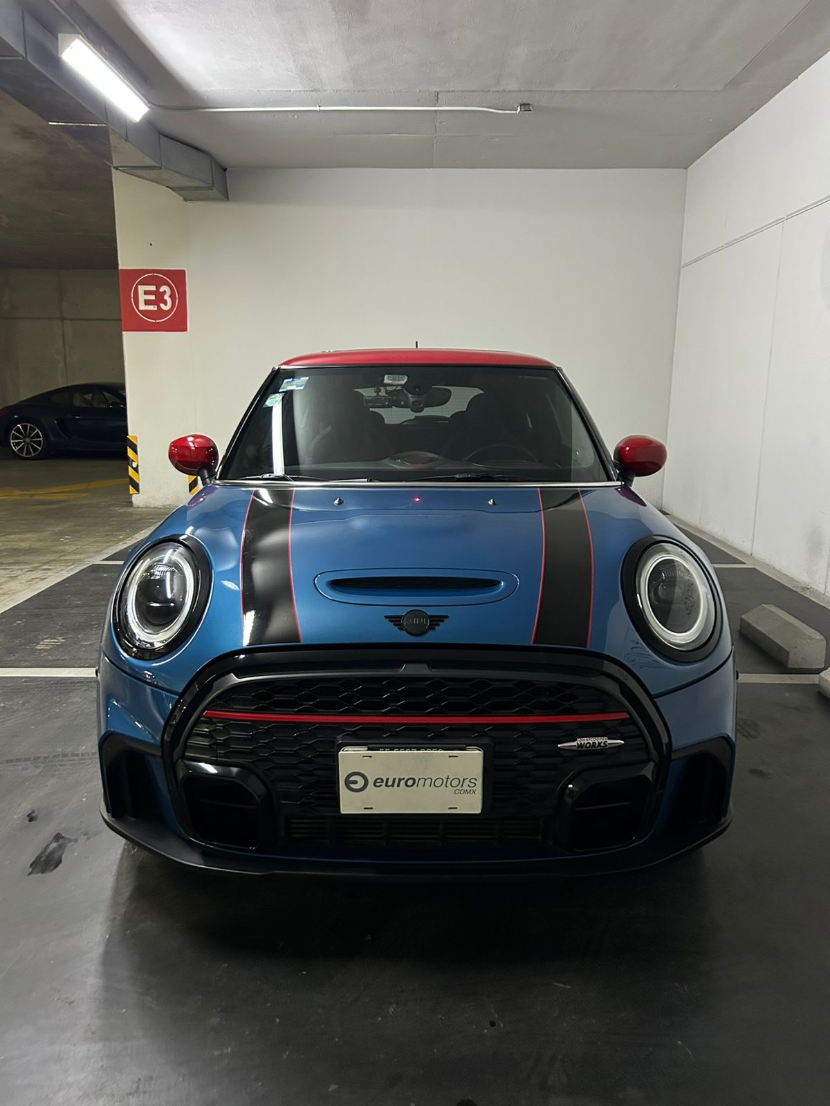 Mini Cooper JCW Iconic