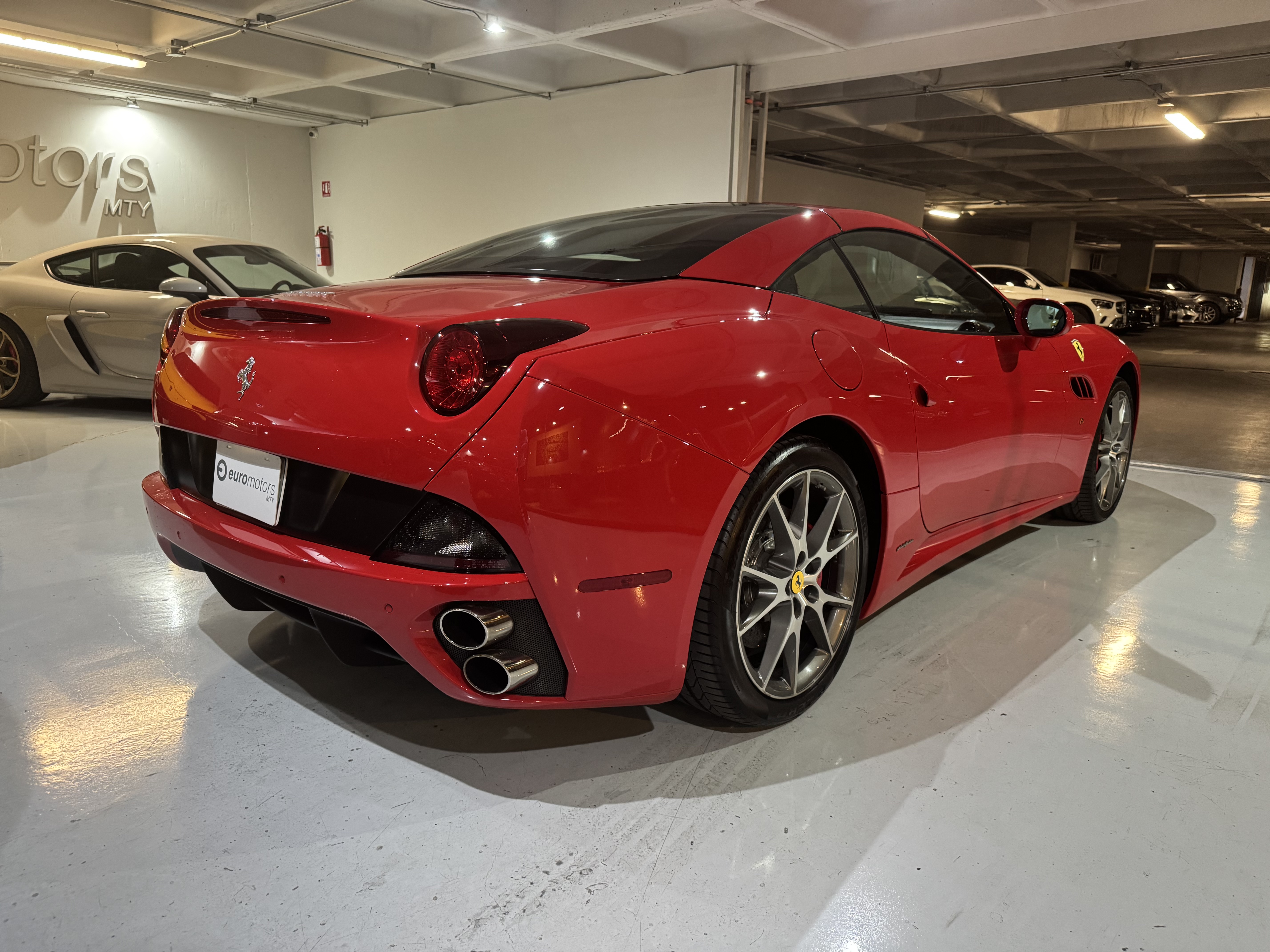 Ferrari California 2012