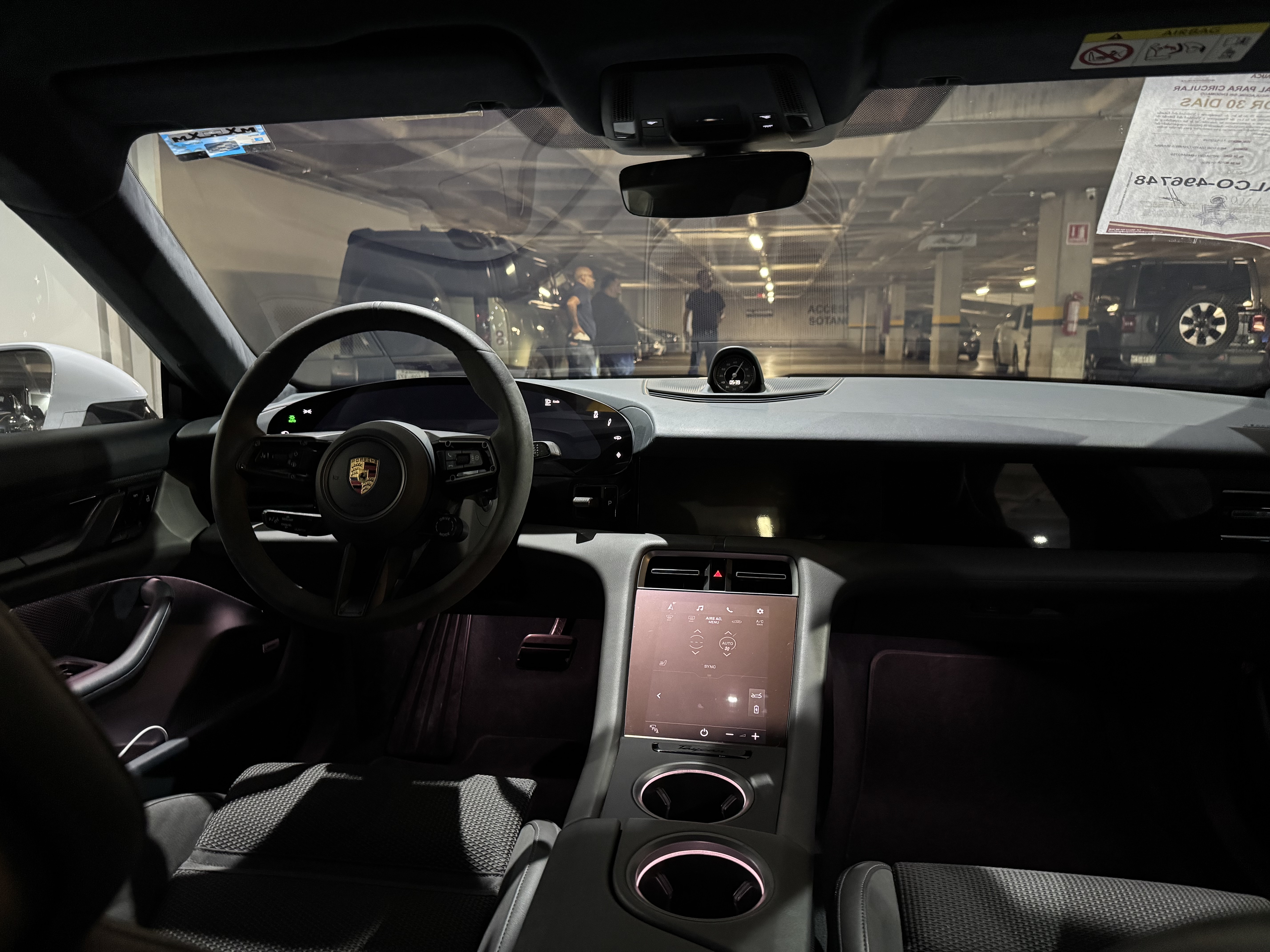 Porsche Taycan Turbo S 2021