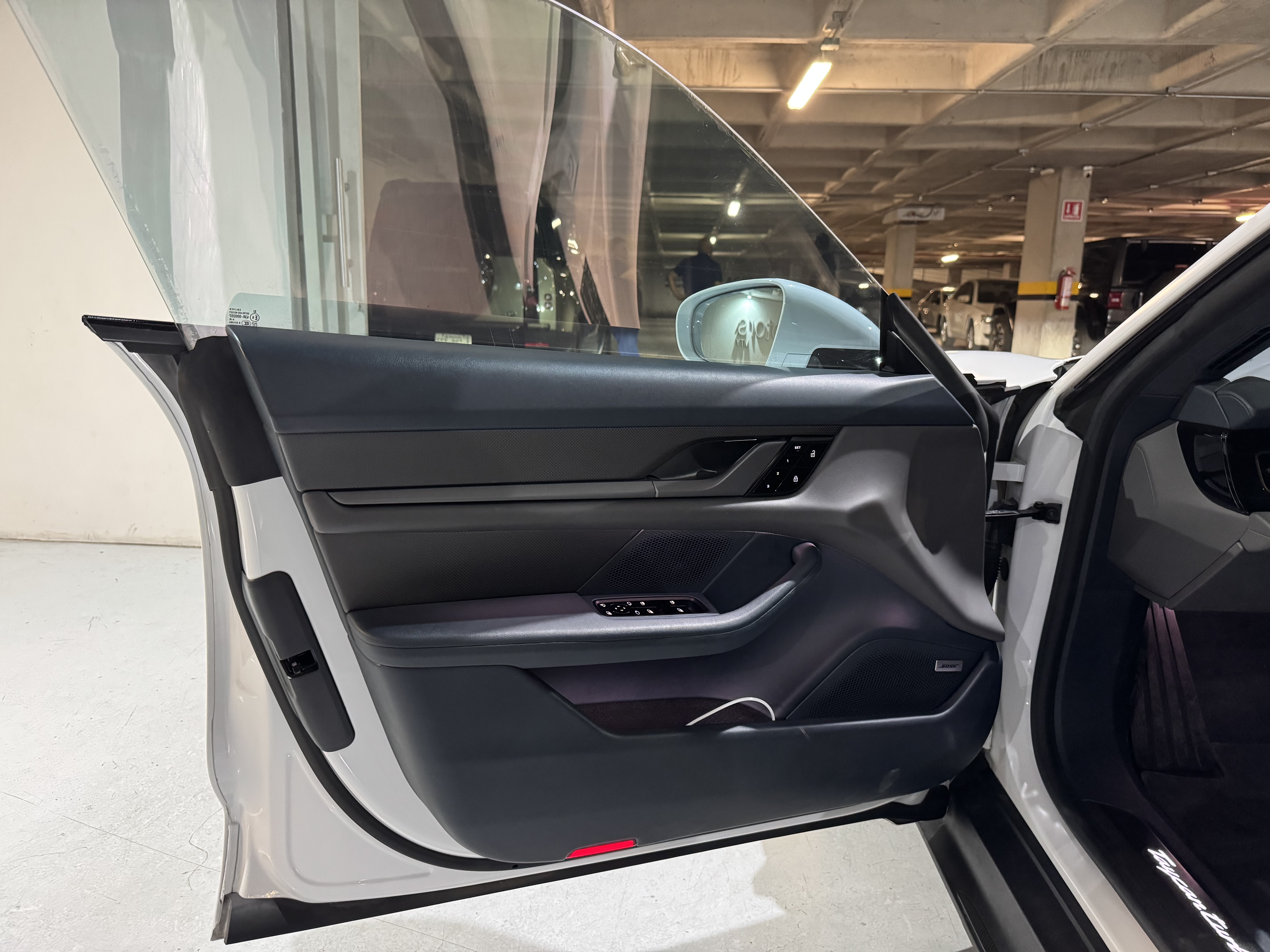 Porsche Taycan Turbo S 2021