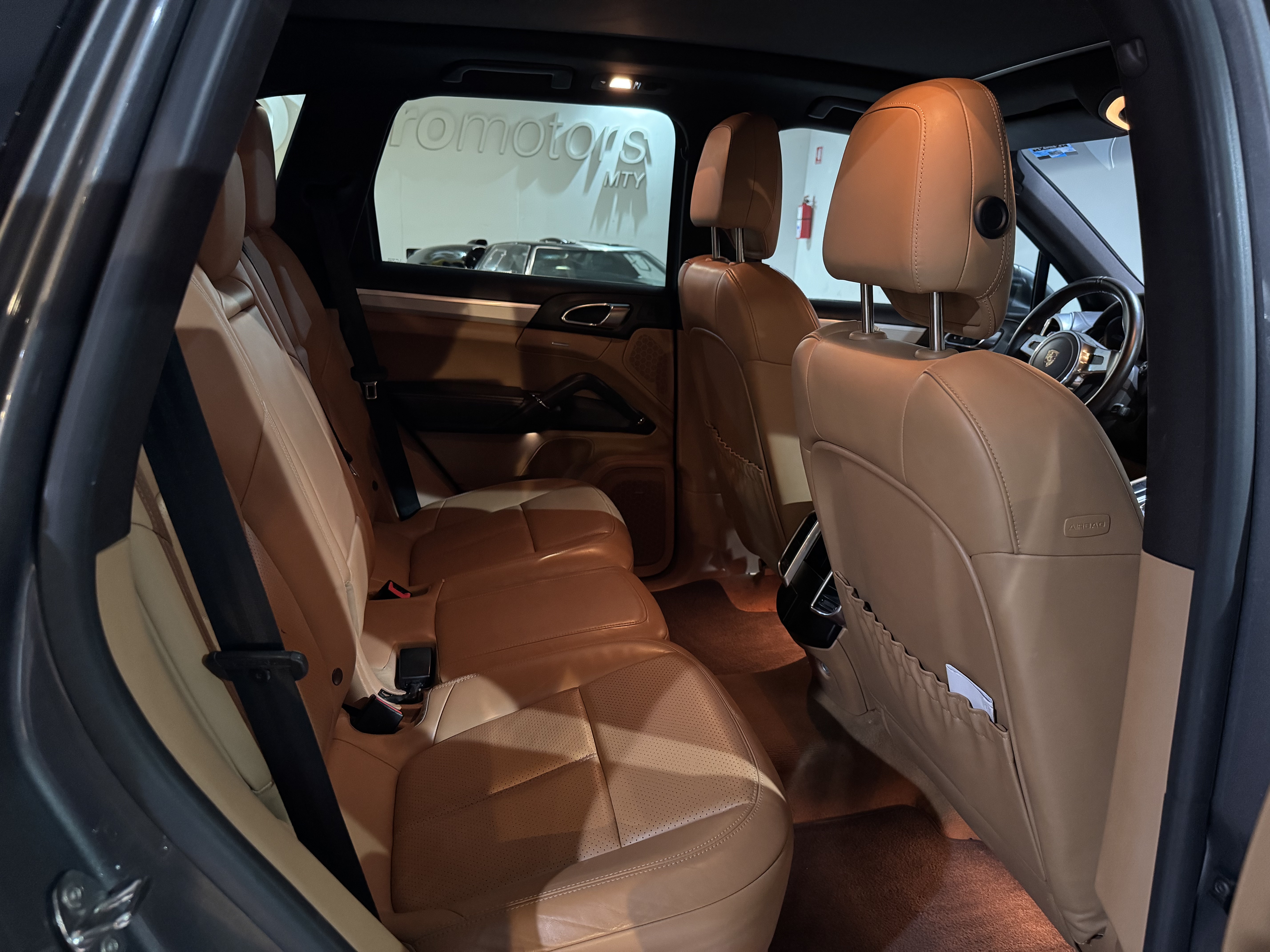 Porsche Cayenne 2014