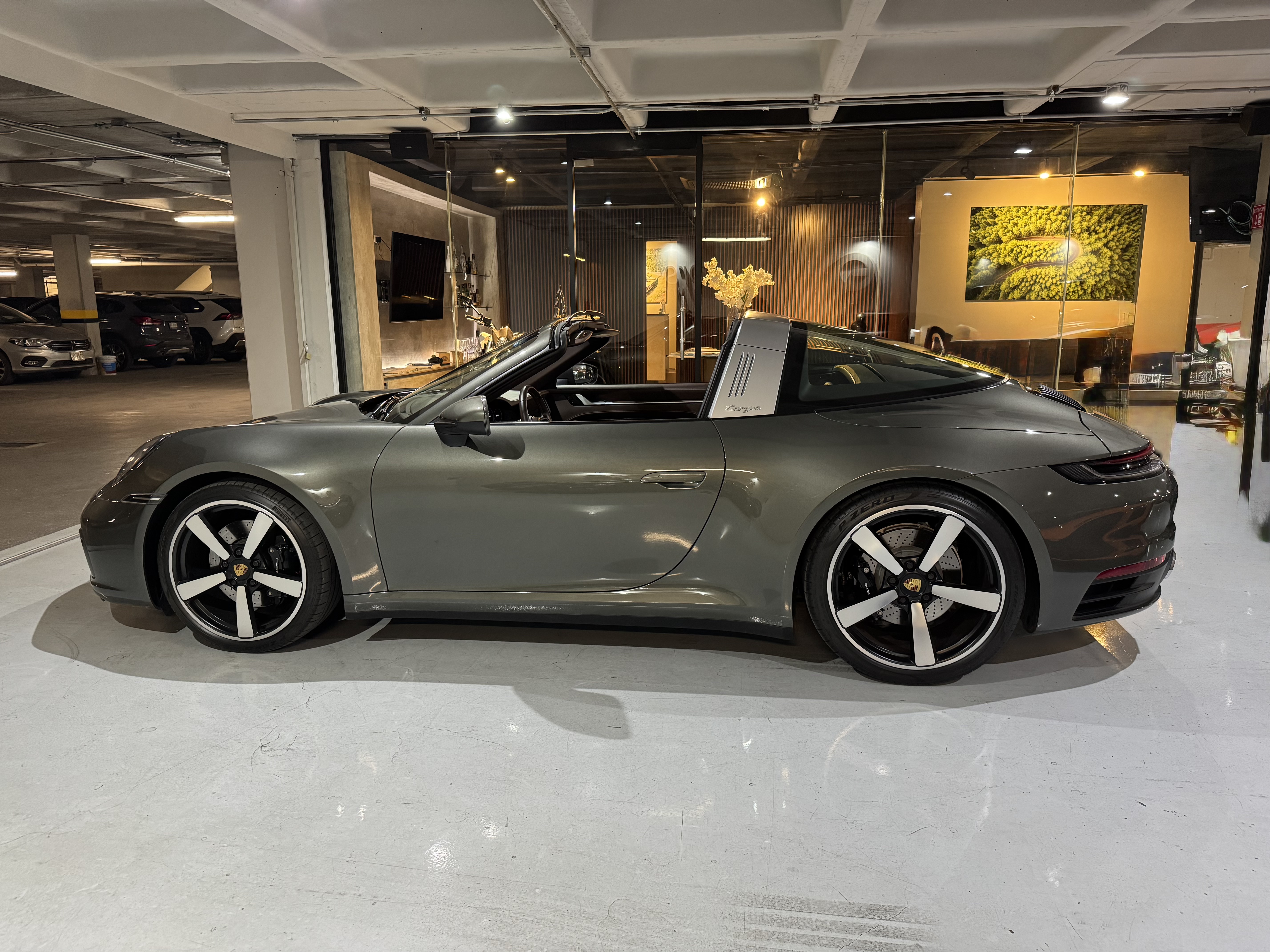 Porsche 911 Targa Carrera 4s