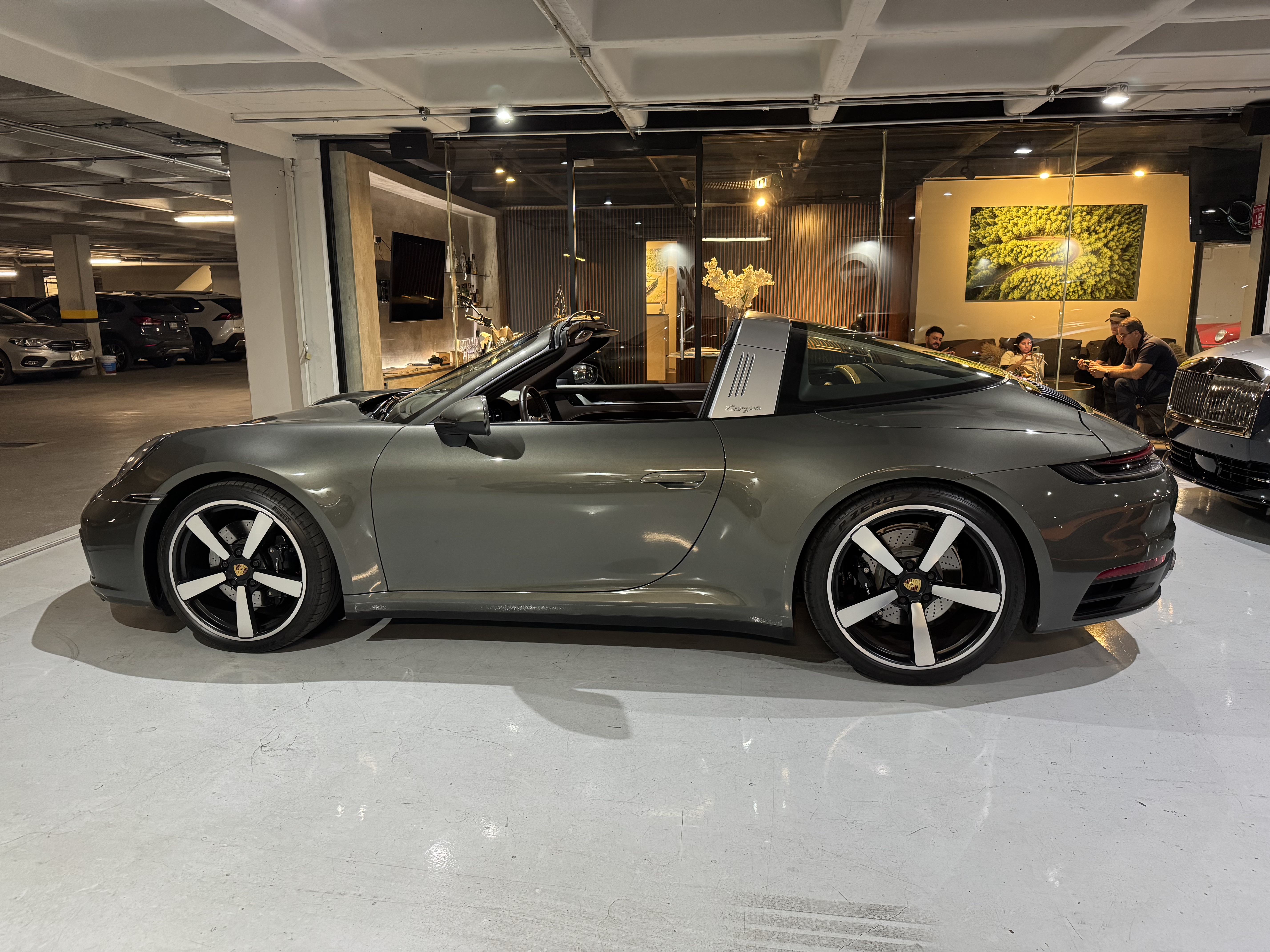 Porsche 911 Targa Carrera 4s