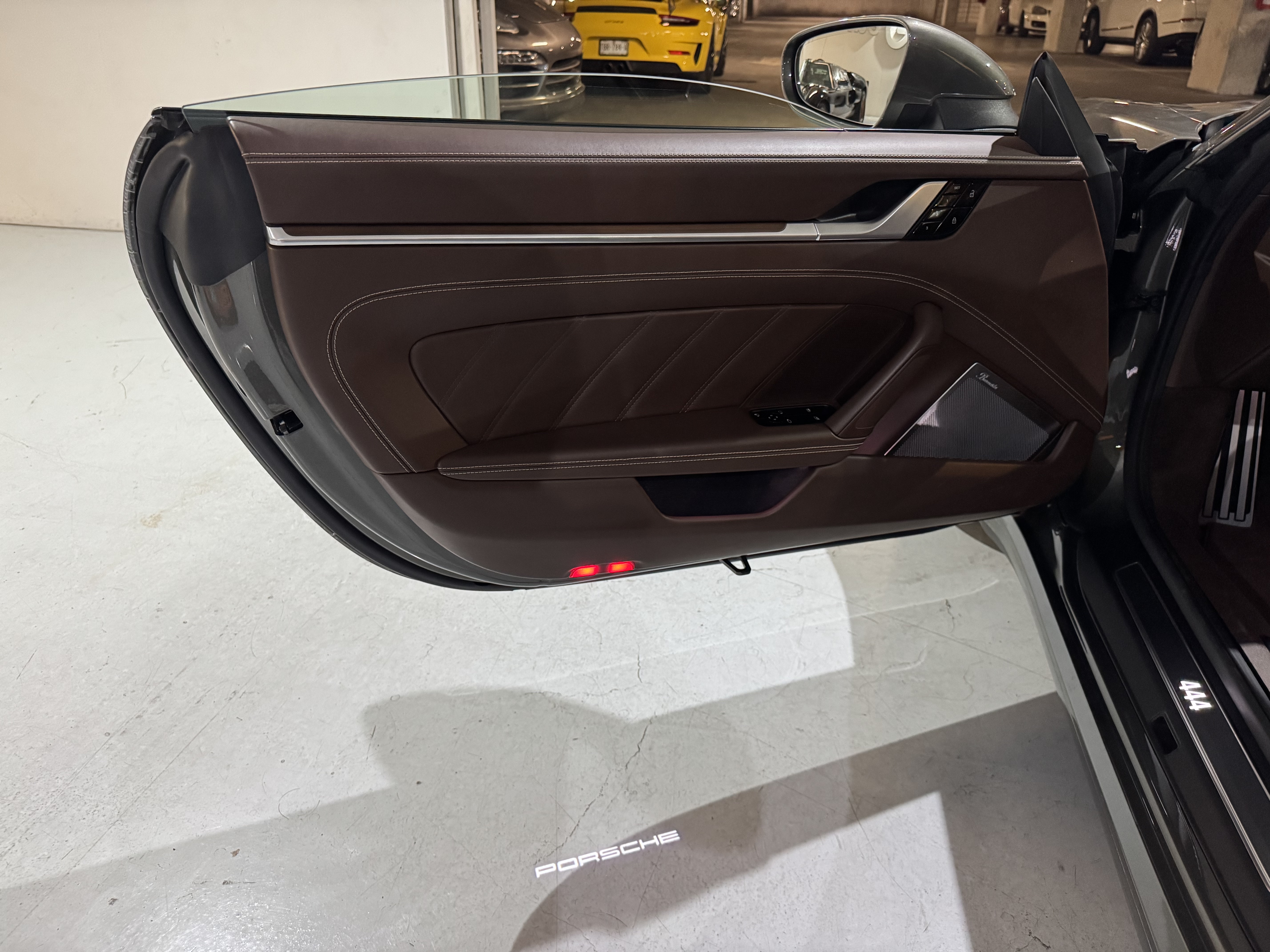 Porsche 911 Targa Carrera 4s