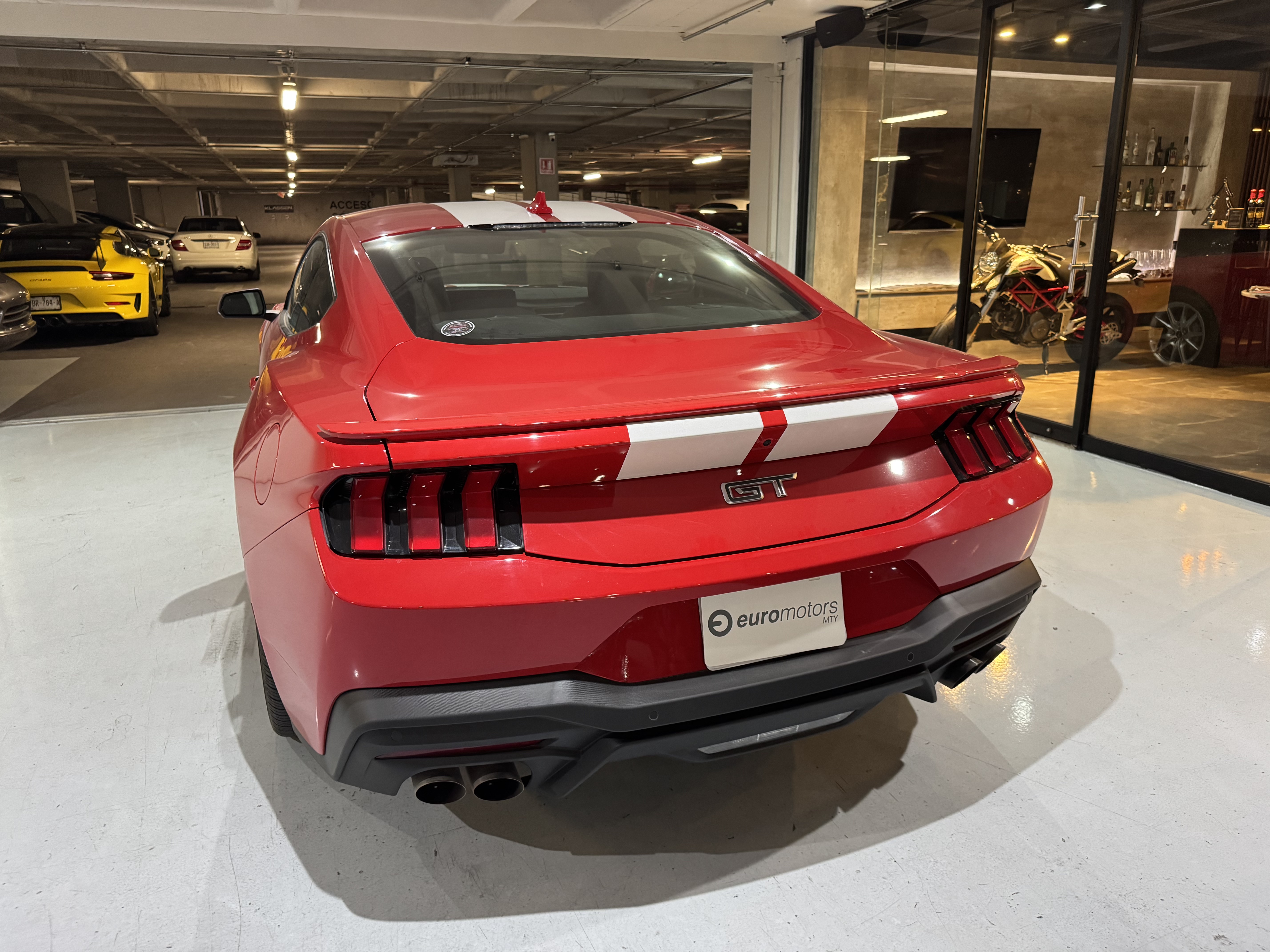 Ford Mustang GT 2024