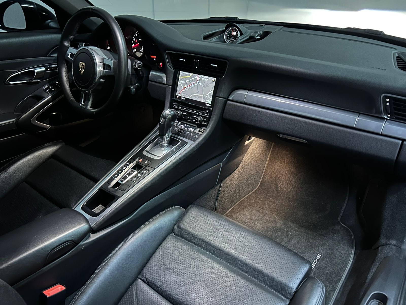 Porsche 911 Carrera 4S 2013