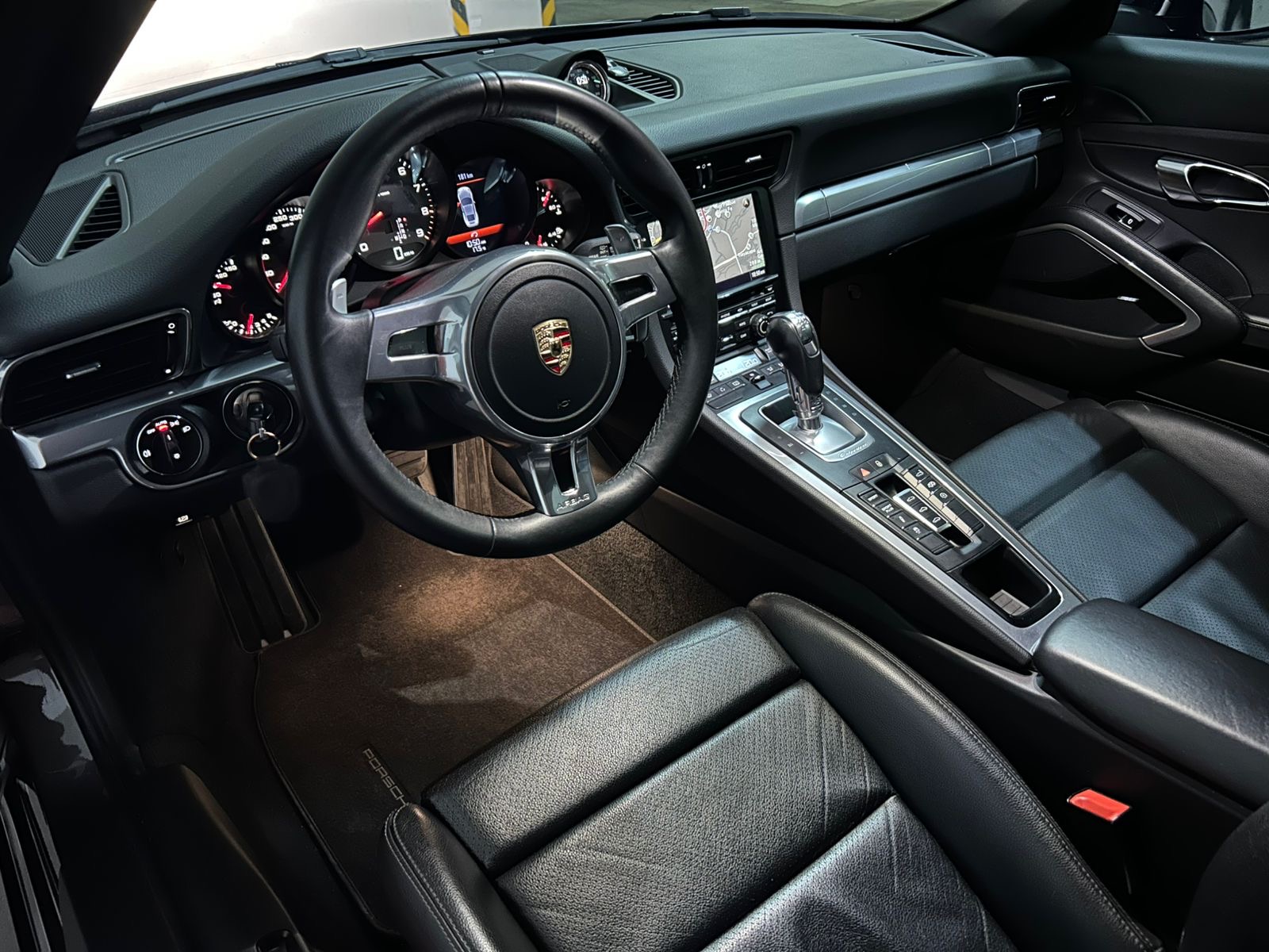 Porsche 911 Carrera 4S 2013