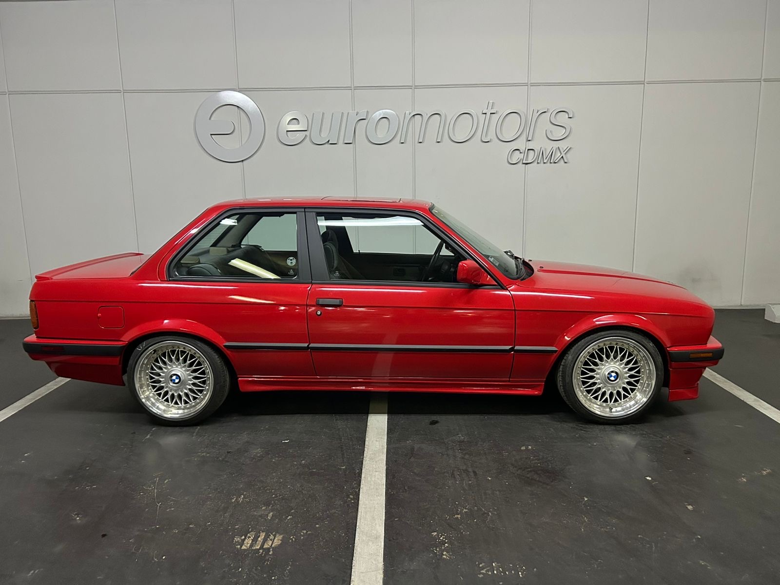 BMW E30 318is 1991