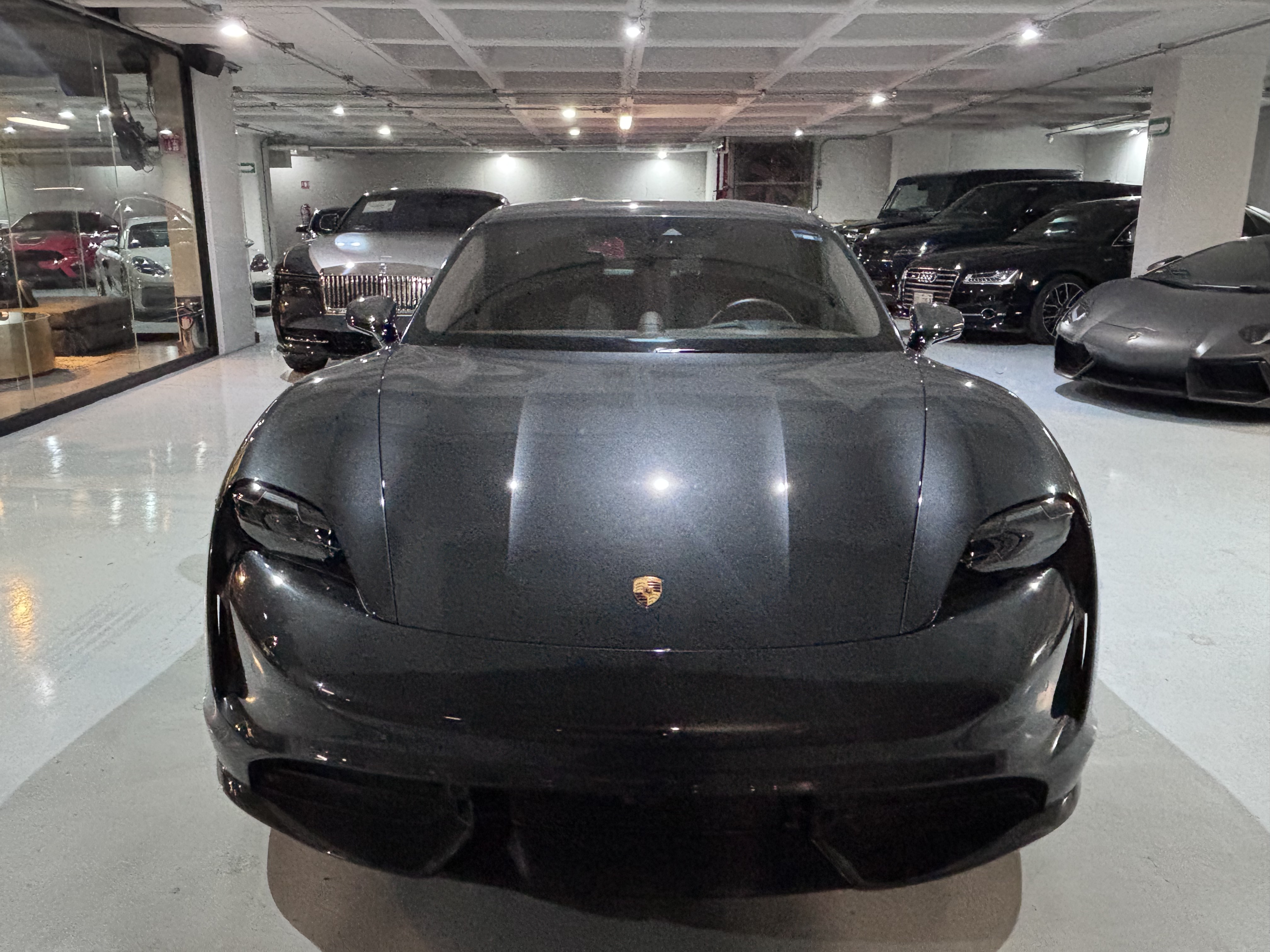 Porsche Taycan Turbo S 2021